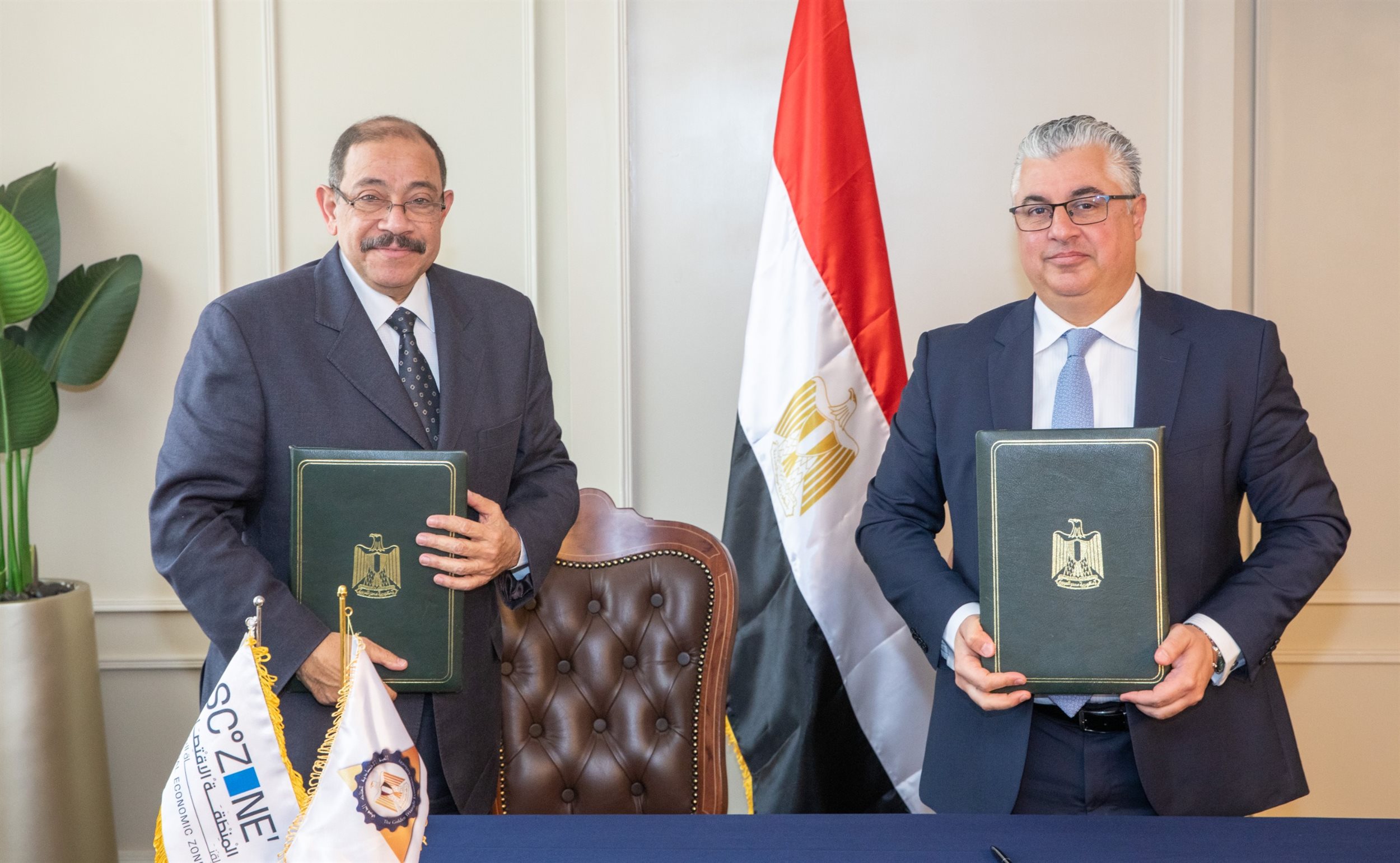 اقتصادية قناة السويس توقع بروتوكول تعاون مع اقتصادية المثلث الذهبي