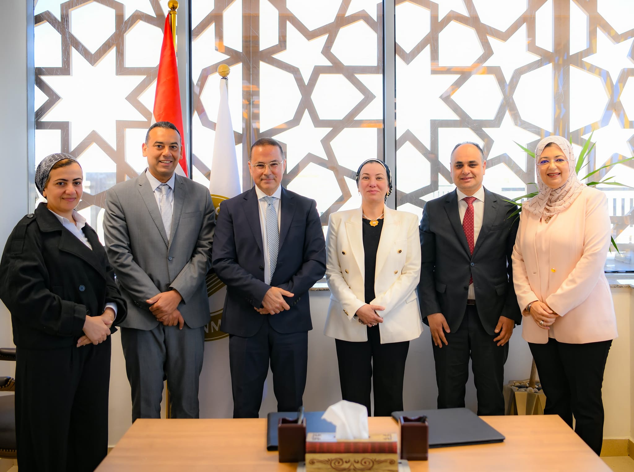 وزيرة البيئة تشهد توقيع اتفاقية مشروع الغردقة الخضراء