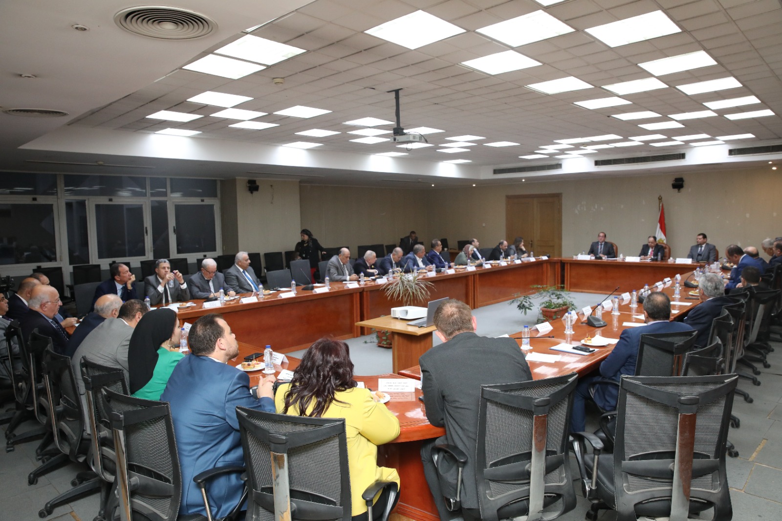 وزير المالية فى حوار مفتوح حول الموازنة الجديدة
