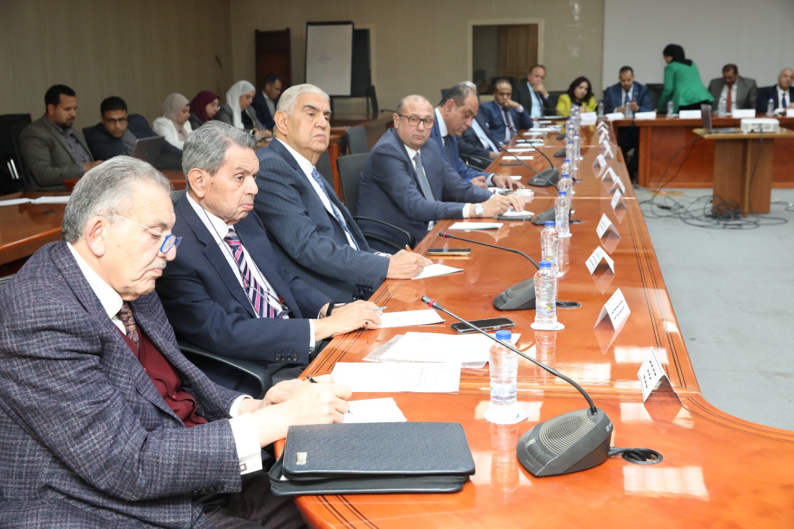 وزير المالية فى حوار مفتوح حول الموازنة الجديدة