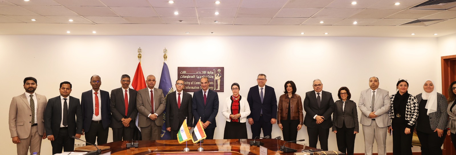 مذكرة تفاهم بين تكنولوجيا المعلومات والمعهد الوطني الهندي