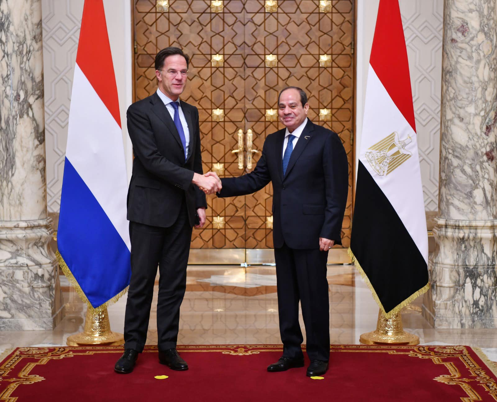 السيسي مع رئيس وزراء هولندا