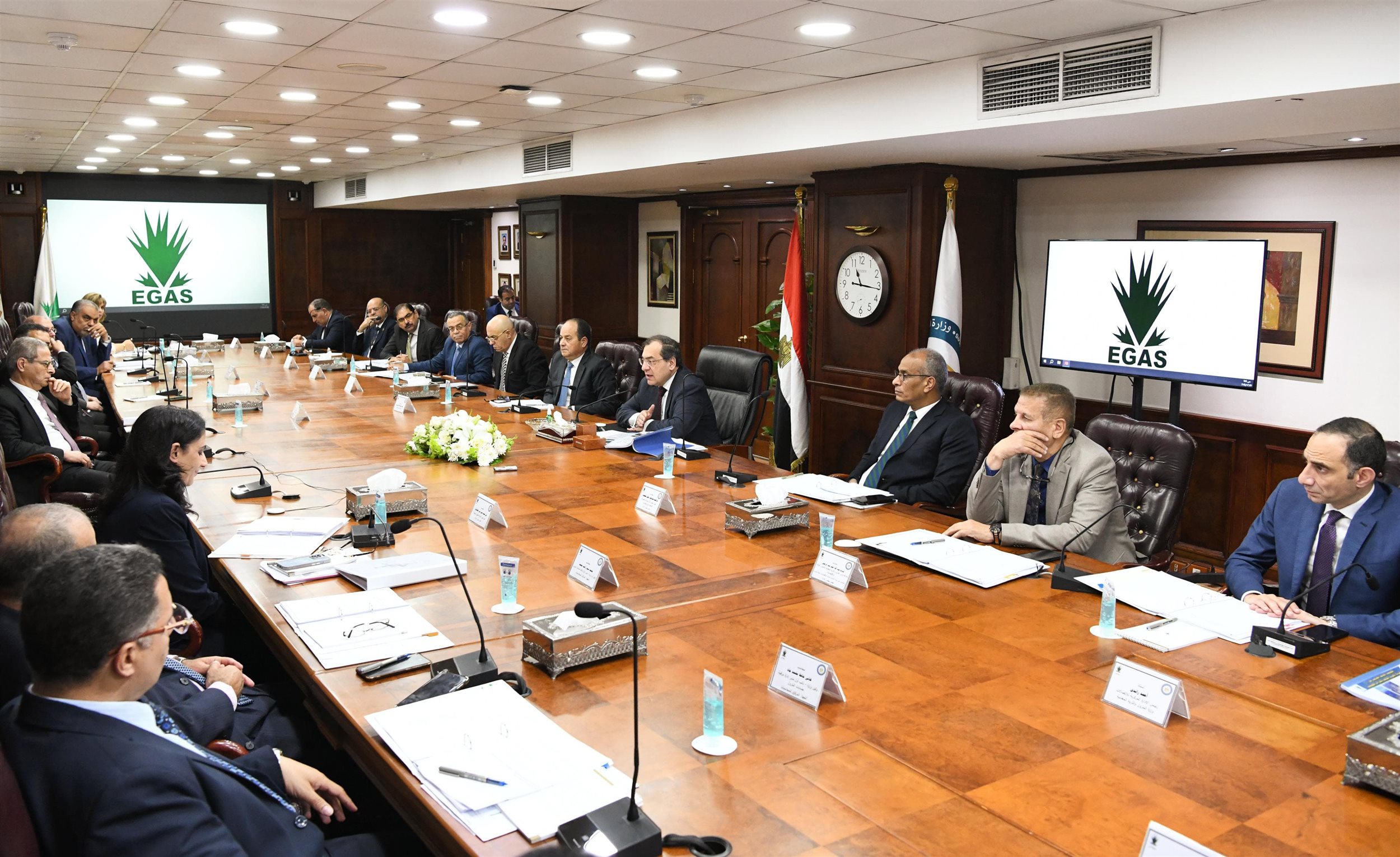 إعتماد الموازنة التخطيطية للشركة المصرية القابضة