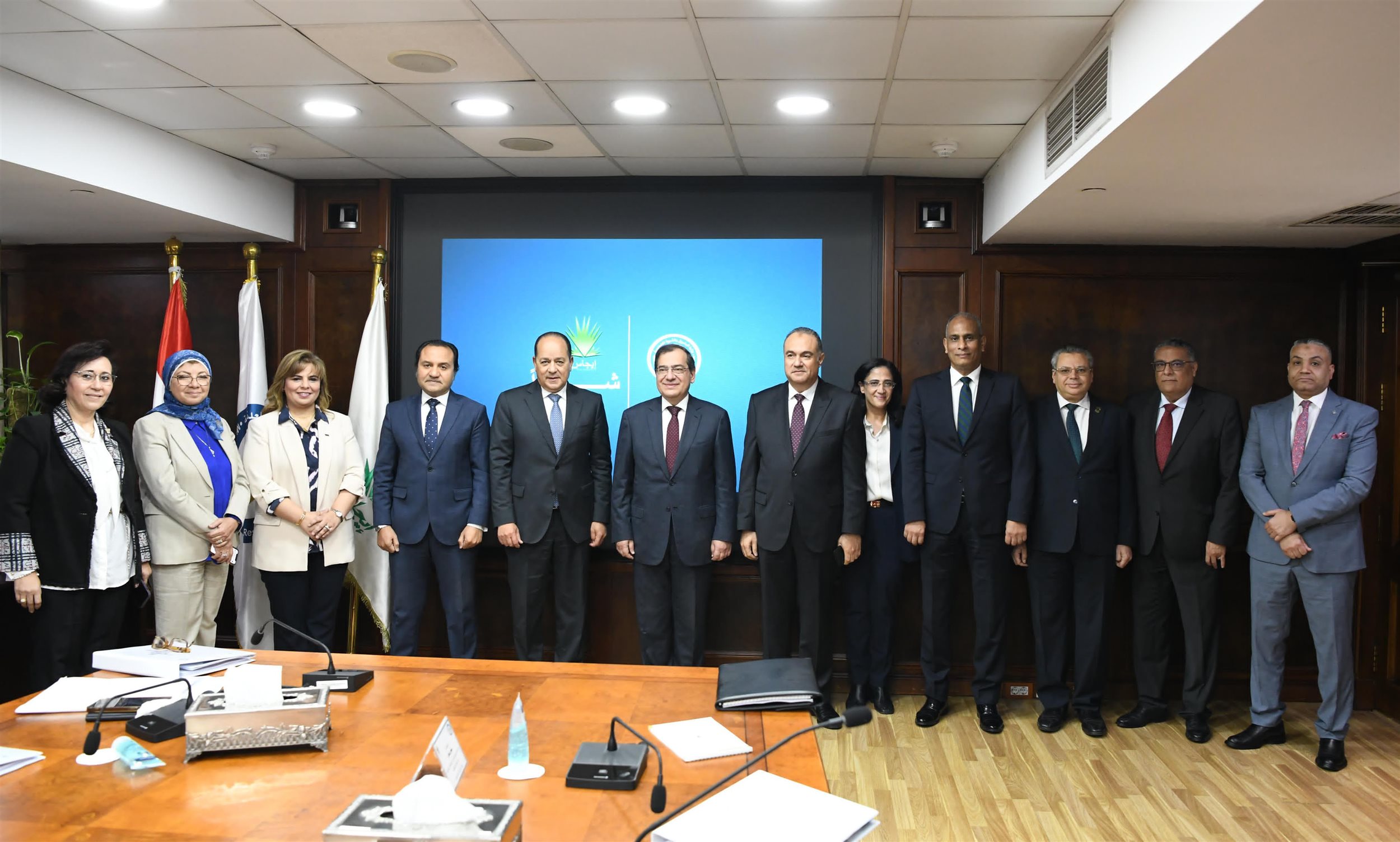 إعتماد الموازنة التخطيطية للشركة المصرية القابضة