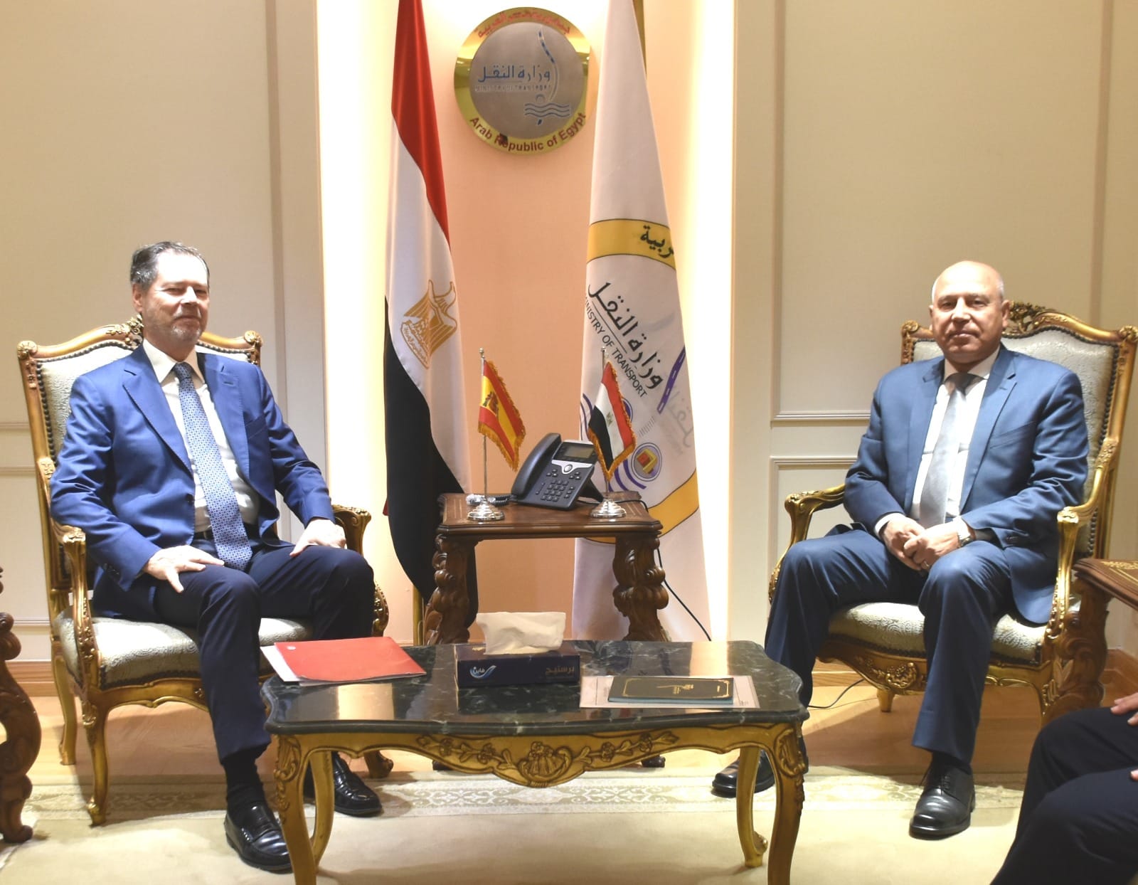 وزير النقل السفير يستقبل البار وايرانتو سفير أسبانيا