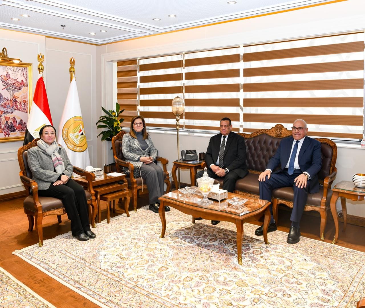 عقود تنفيذ مشروعات المرحلة الخامسة من البنية الأساسية لمنظومة المخلفات الصلبة