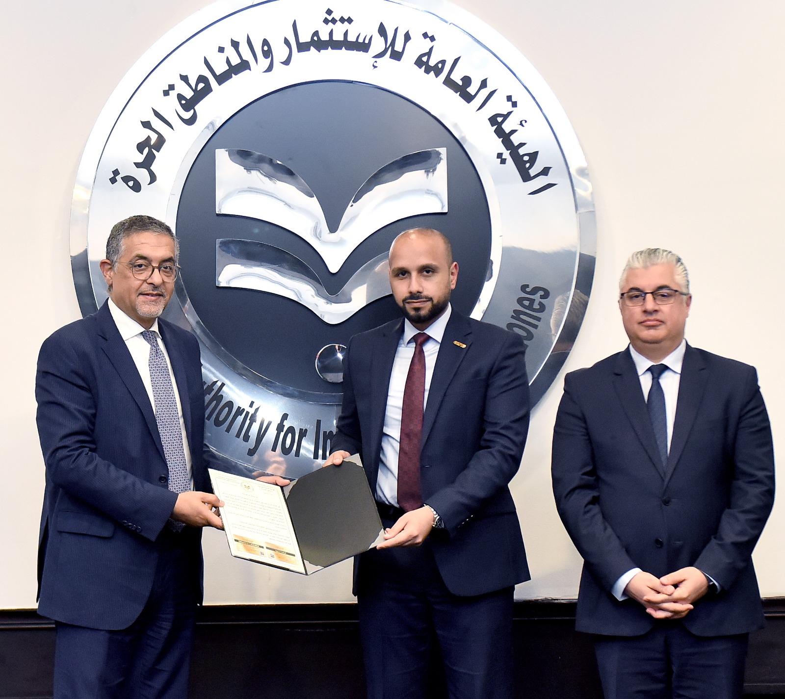 الهيئة العامة للاستثمار تسلم ست رخص ذهبية جديدة