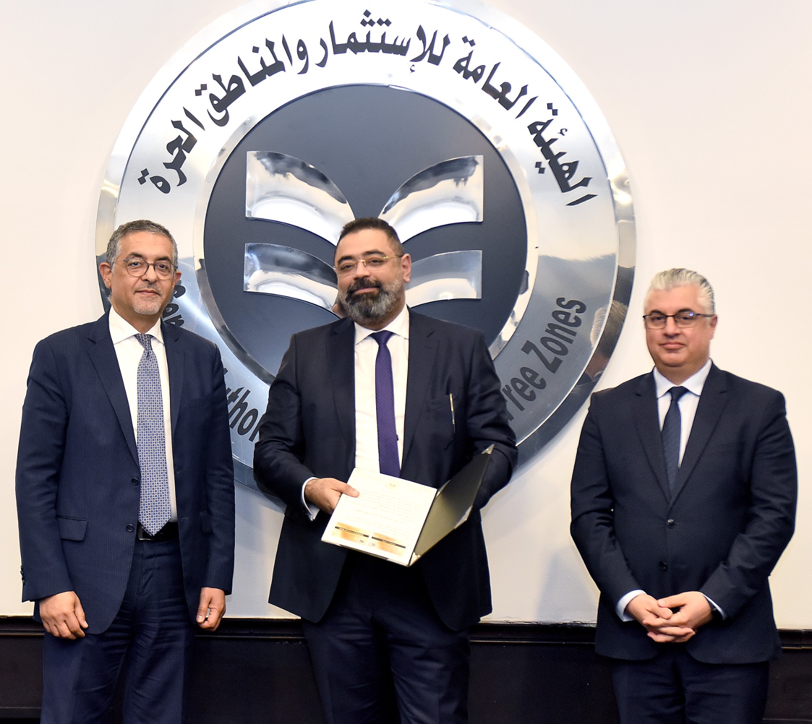 الهيئة العامة للاستثمار تسلم ست رخص ذهبية جديدة