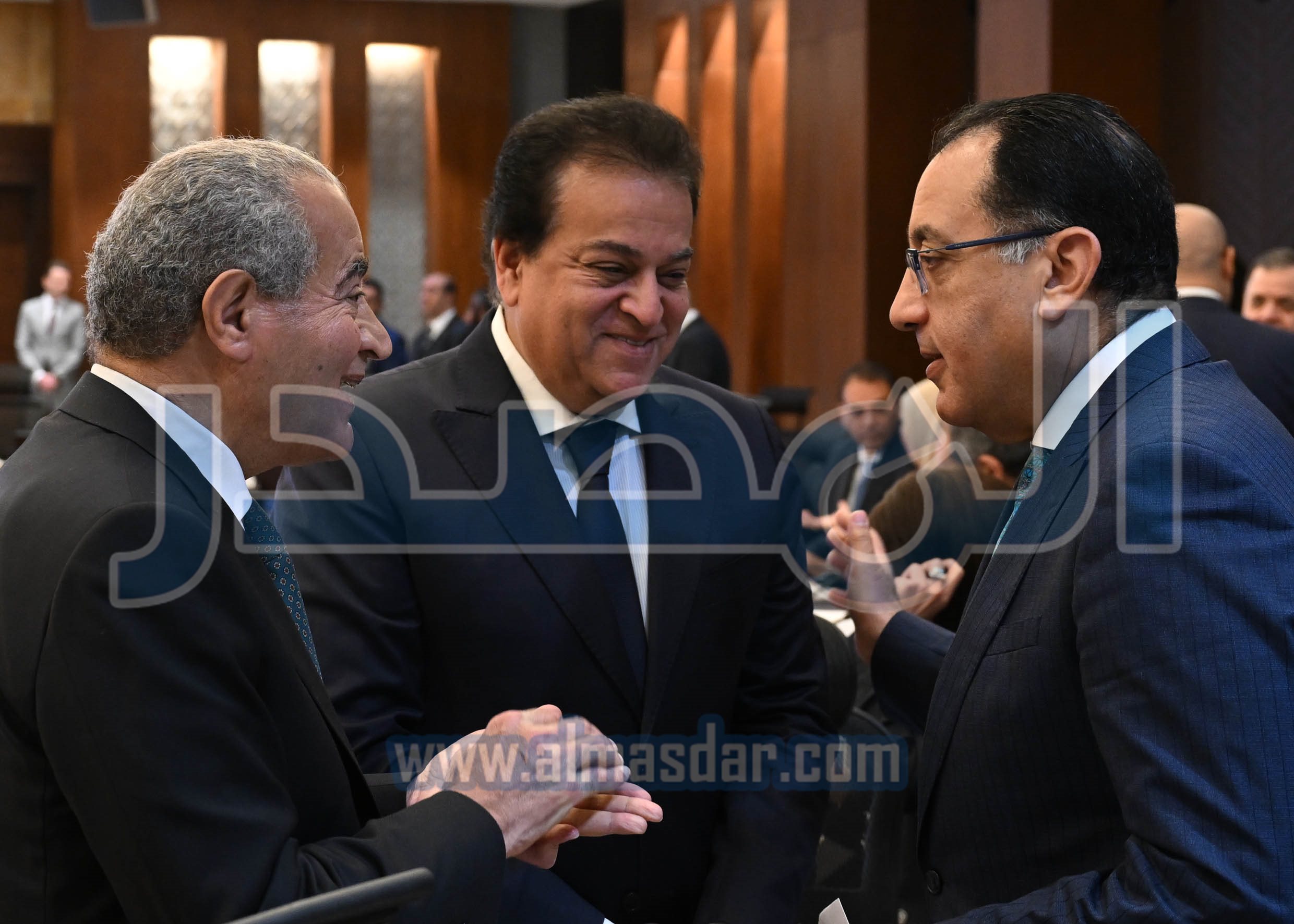 مجلس الوزراء يبدأ اجتماعه الأسبوعي بالعاصمة الإدارية الجديدة