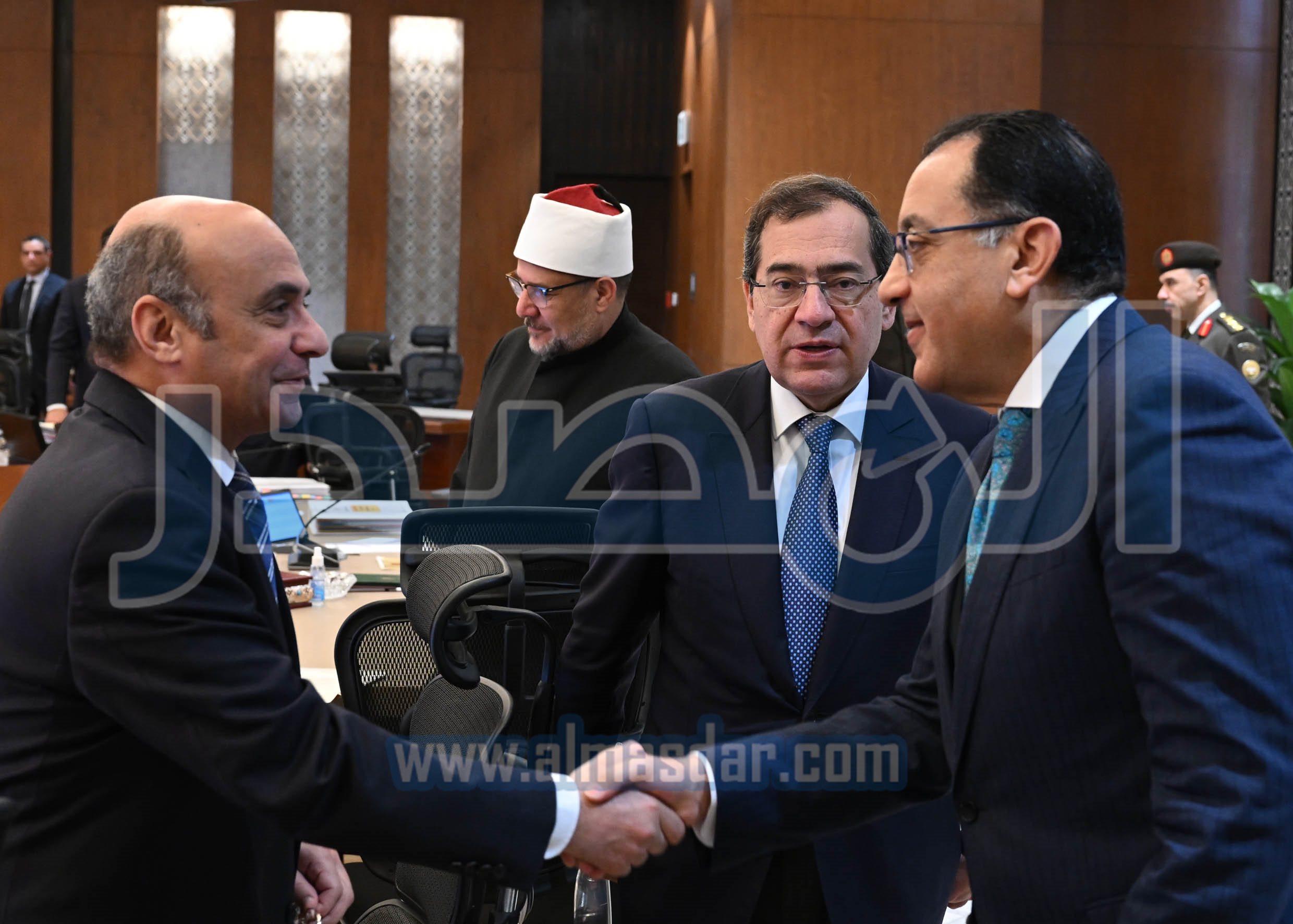 مجلس الوزراء يبدأ اجتماعه الأسبوعي بالعاصمة الإدارية الجديدة