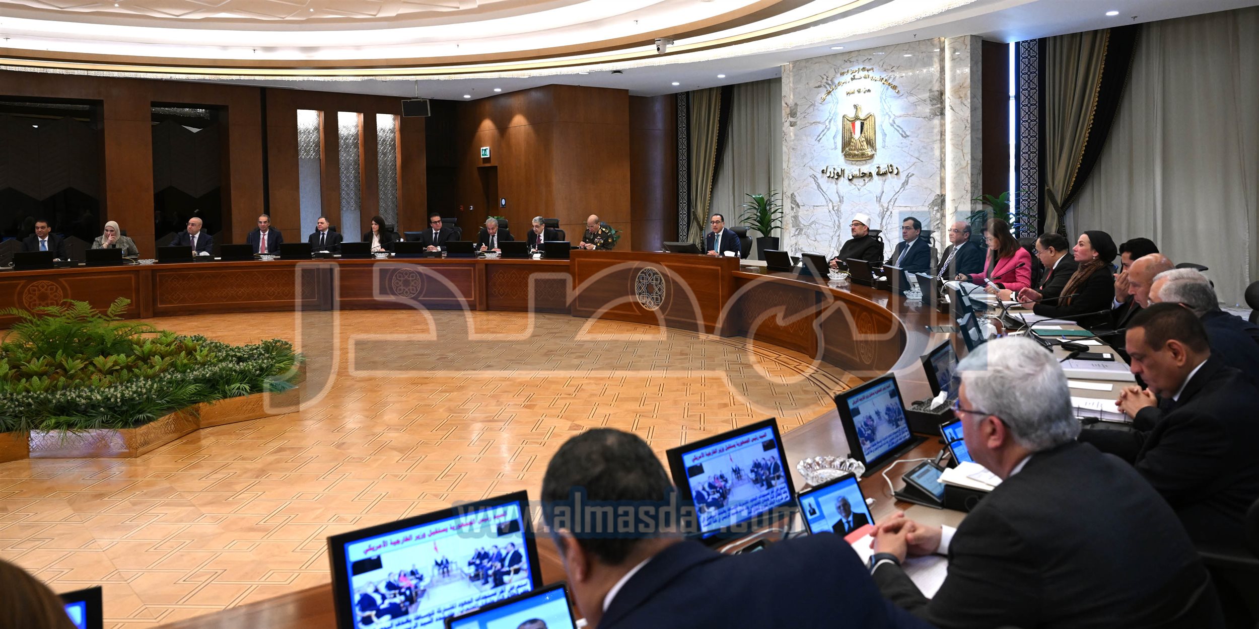 مجلس الوزراء يبدأ اجتماعه الأسبوعي بالعاصمة الإدارية الجديدة