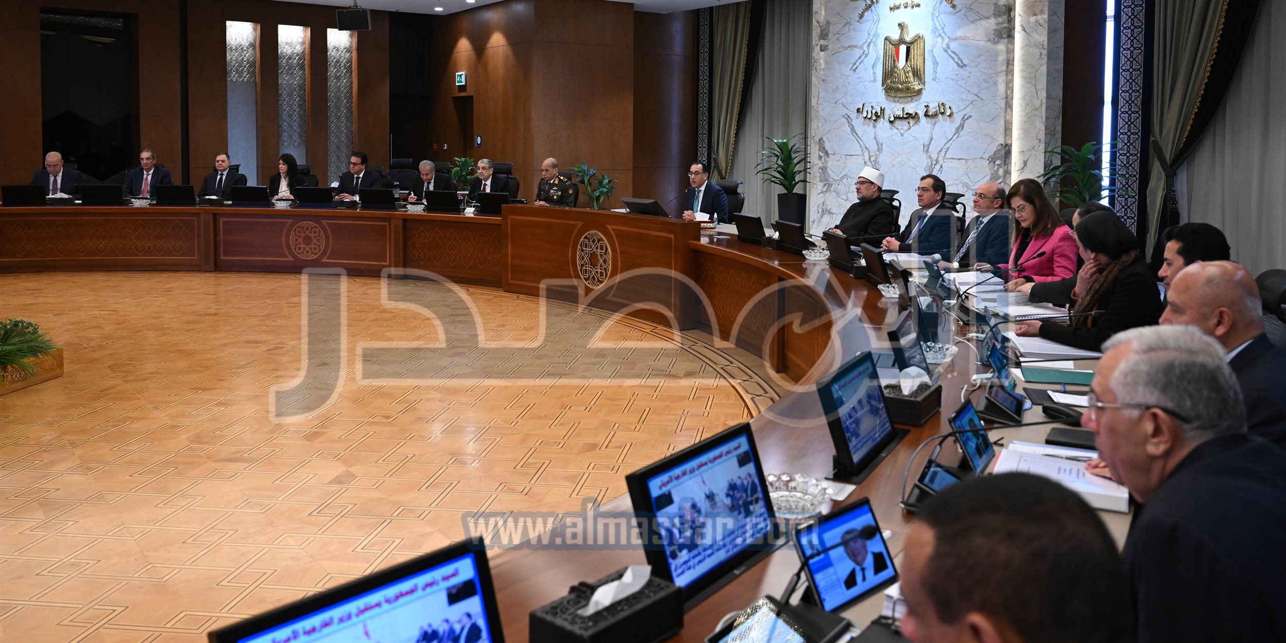 مجلس الوزراء يبدأ اجتماعه الأسبوعي بالعاصمة الإدارية الجديدة