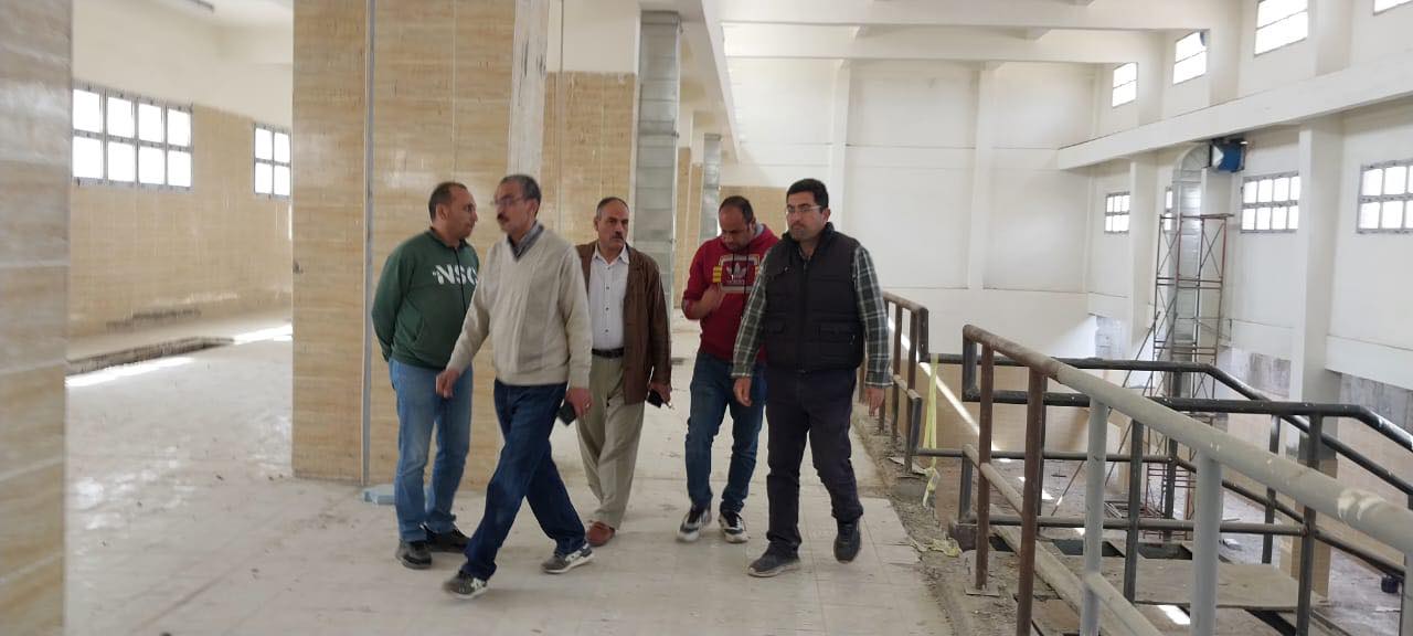 وزير الإسكان يتابع مشروعات البنية التحتية بالمدن الجديدة