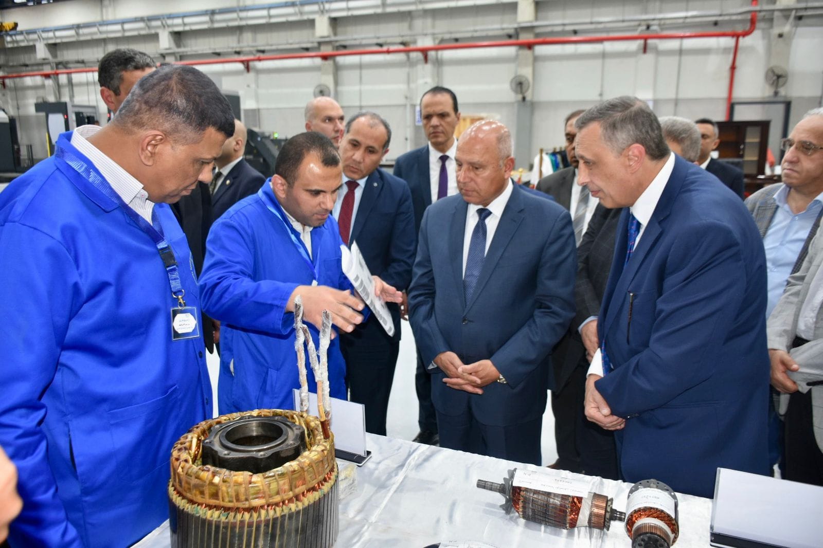 وزير النقل يتفقد ورش إيرماس المتخصصة