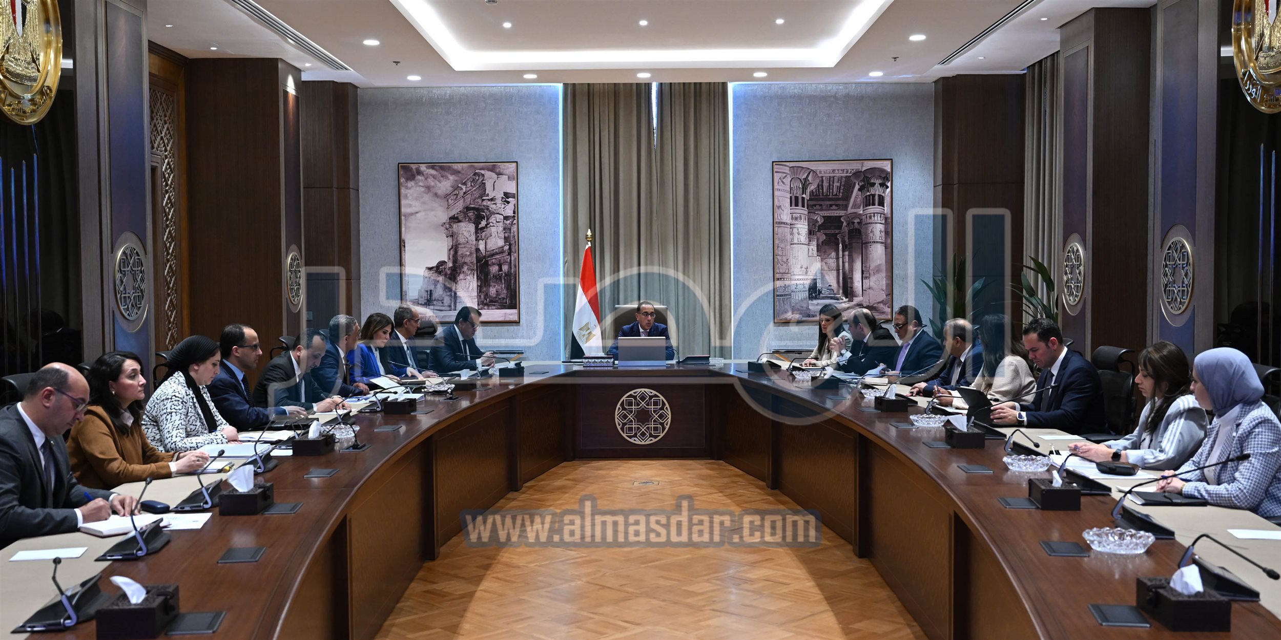 رئيس الوزراء يتابع خطة جذب الاستثمارات الأوروبية إلى مصر