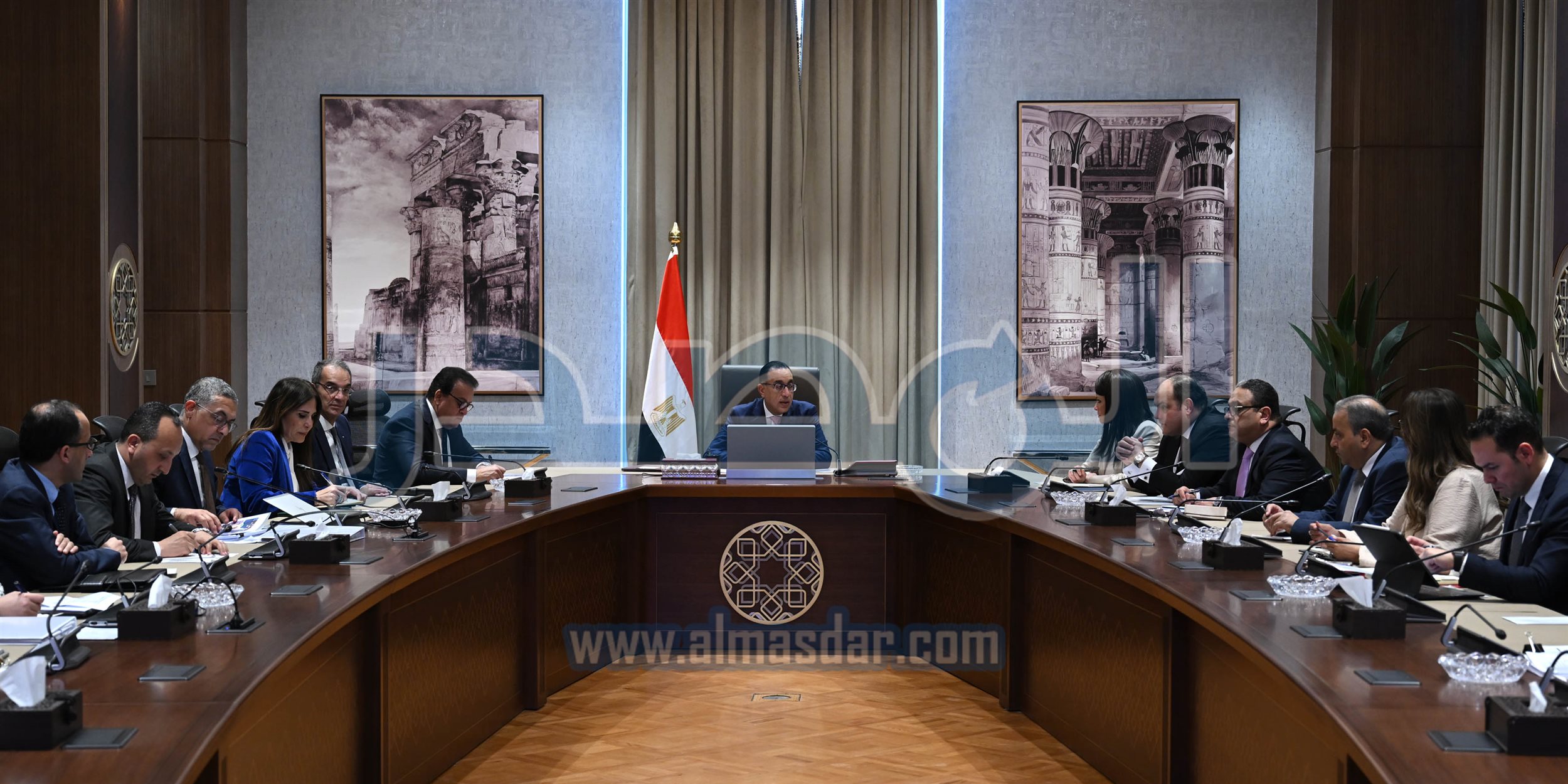 رئيس الوزراء يتابع خطة جذب الاستثمارات الأوروبية إلى مصر
