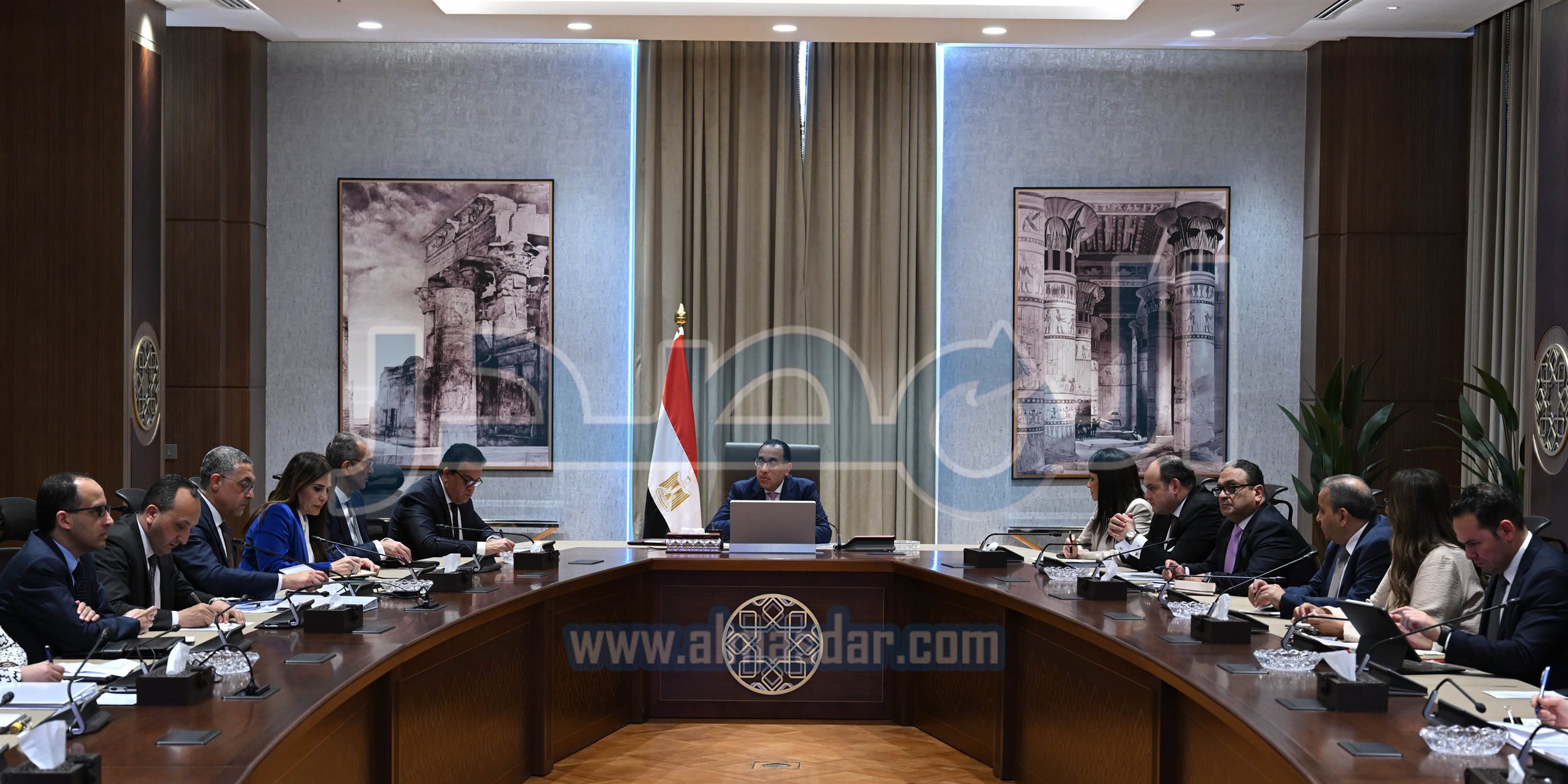 رئيس الوزراء يتابع خطة جذب الاستثمارات الأوروبية إلى مصر