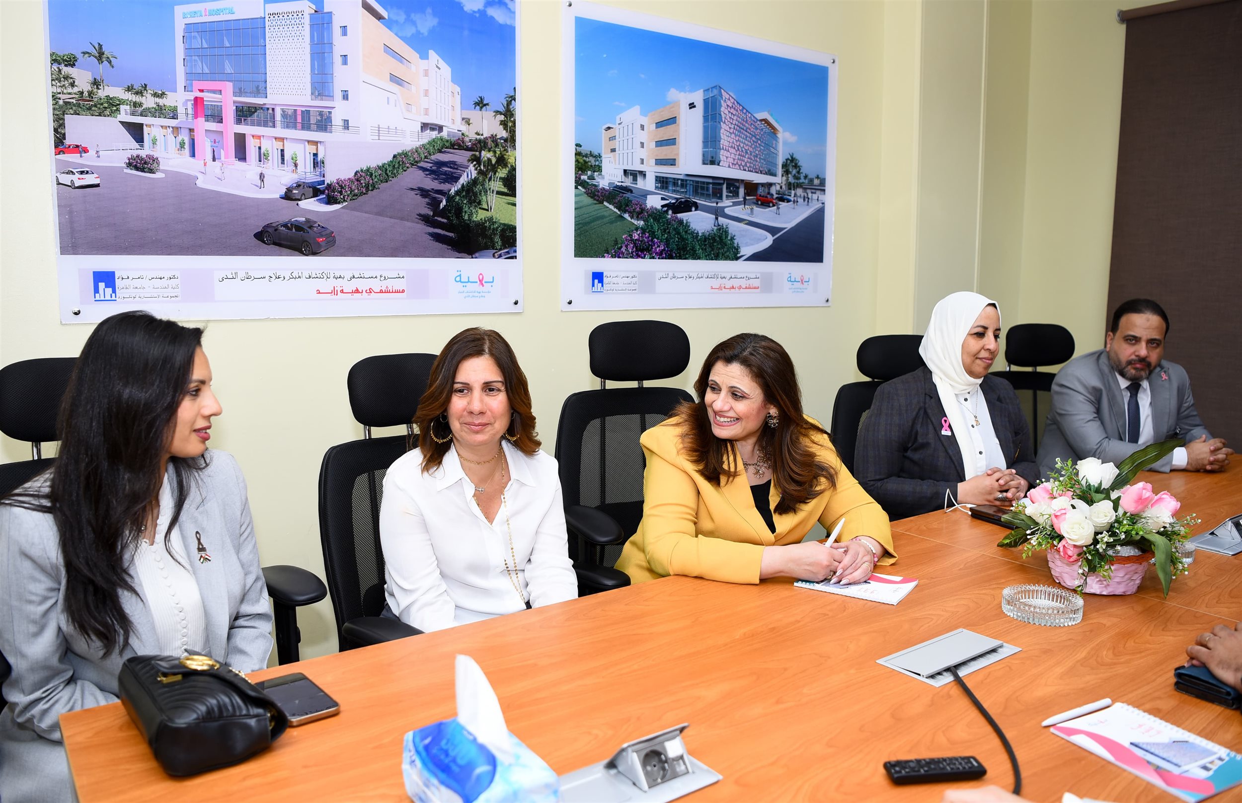 وزيرة الهجرة تتابع مستجدات مشروع مستثمر مصري بالخارج