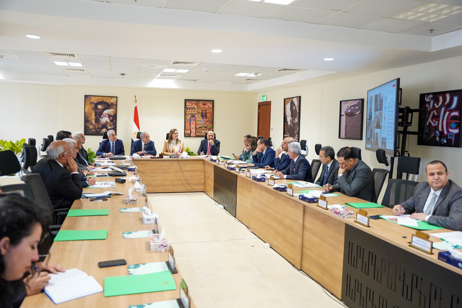 القومي للأجور يقرر رفع الحد الأدنى للأجور بالقطاع الخاص