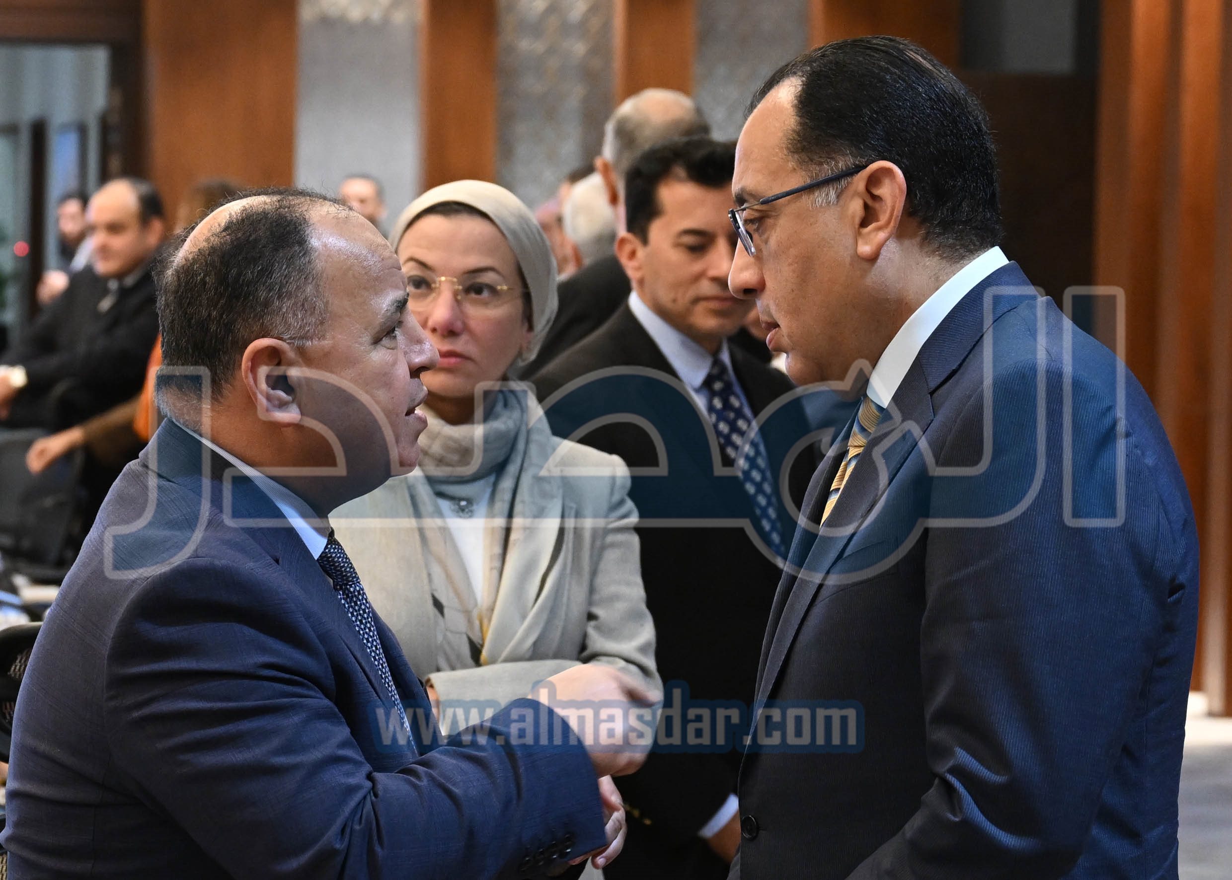 مجلس الوزراء يبدأ اجتماعه الأسبوعي بالعاصمة الإدارية الجديدة