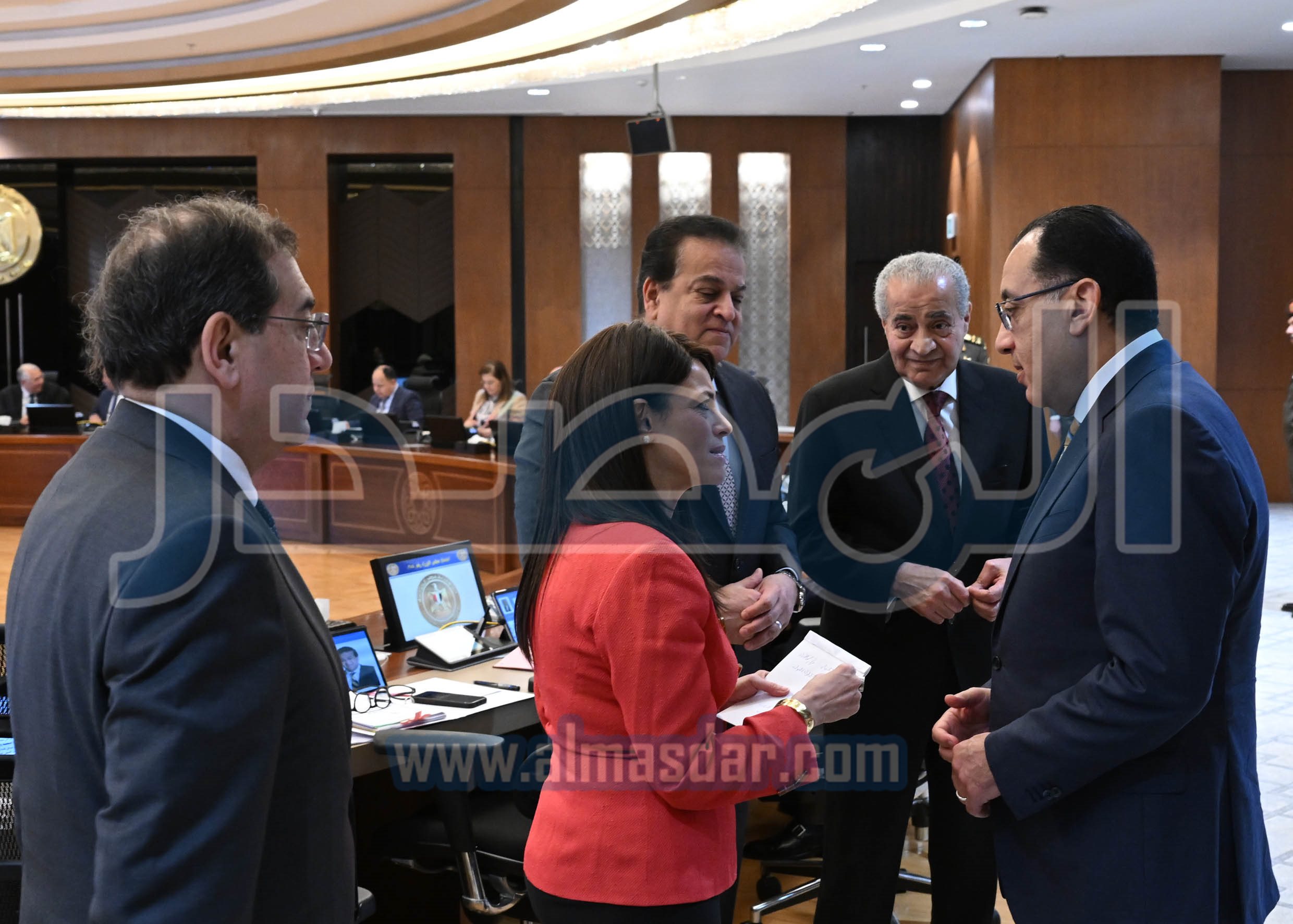 مجلس الوزراء يبدأ اجتماعه الأسبوعي بالعاصمة الإدارية الجديدة