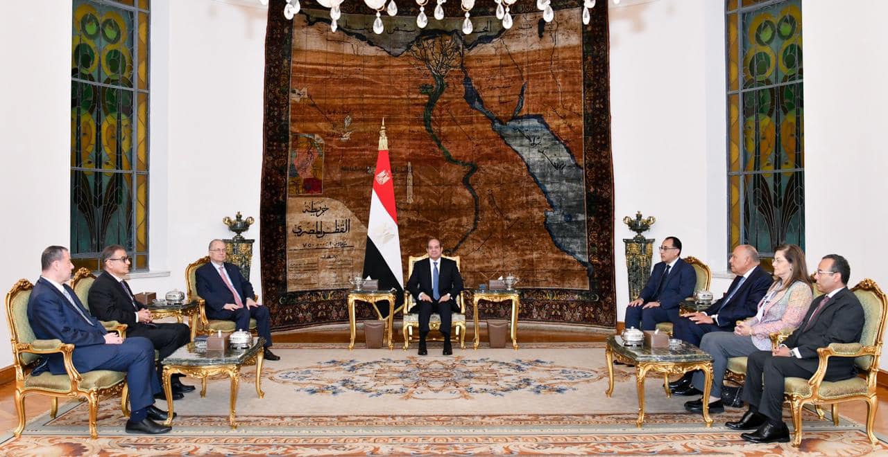 السيسي يستقبل رئيس الوزراء الفلسطيني