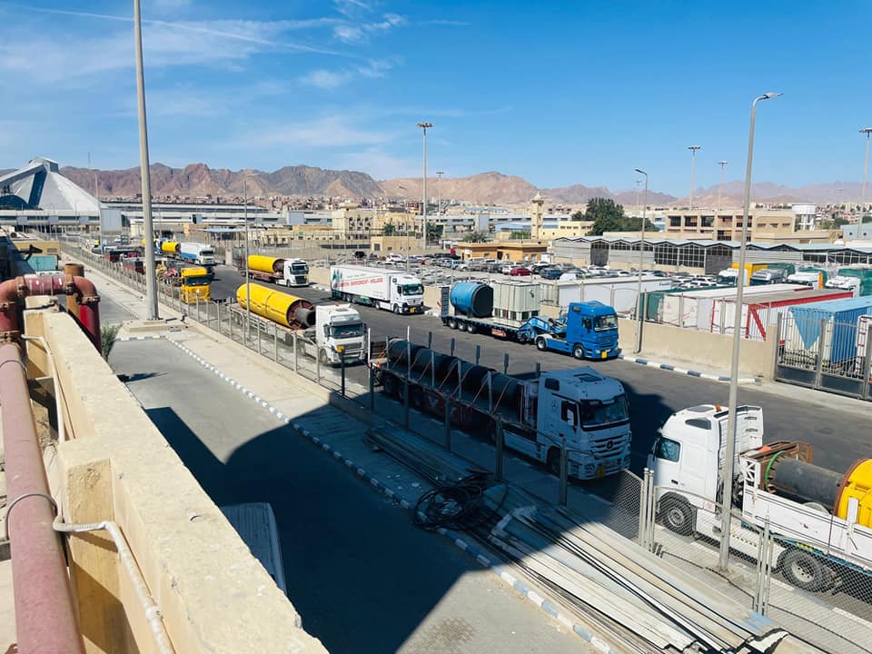 النقل 822 رحلة على خطوط السكك الحديدية في أول أيام عيد الفطر