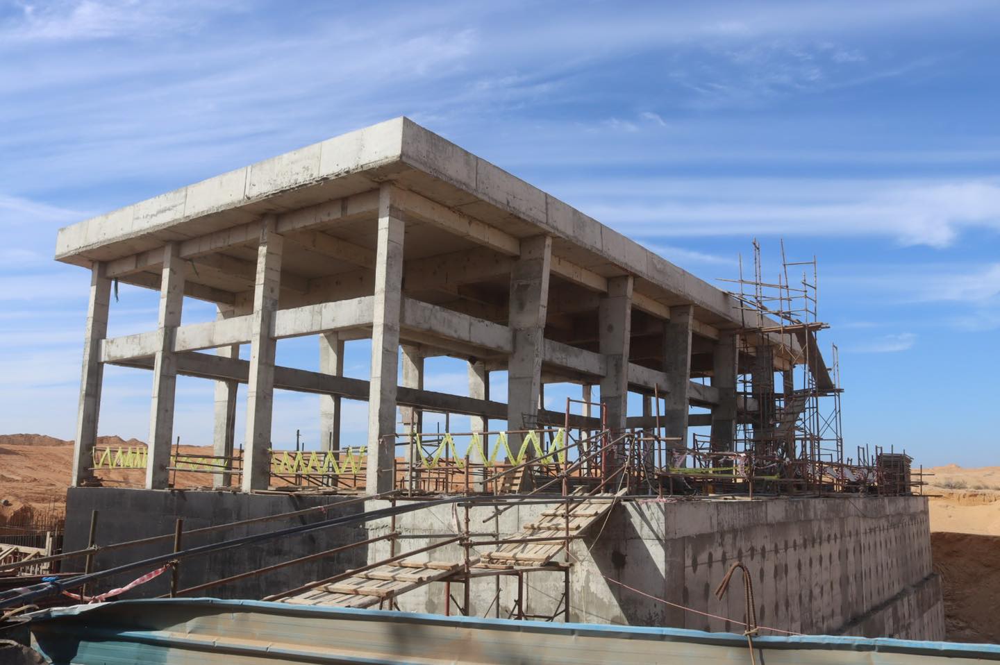 الجزار يتابع مشروعات محطات تنقية مياه الشرب بـ4 مدن جديدة