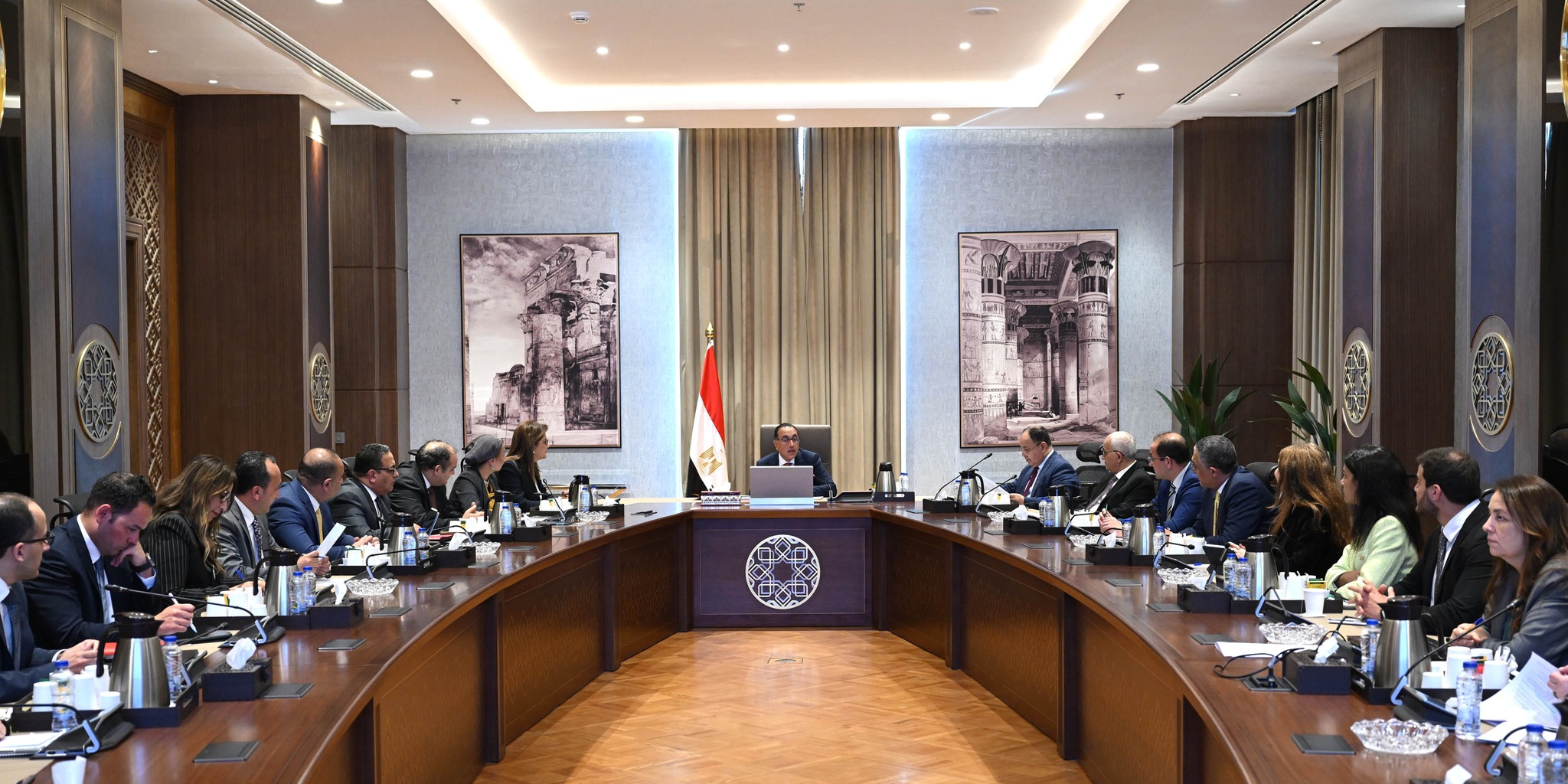 رئيس الوزراء يستعرض نتائج تقرير منظمة التعاون والتنمية الاقتصادية عن مصر
