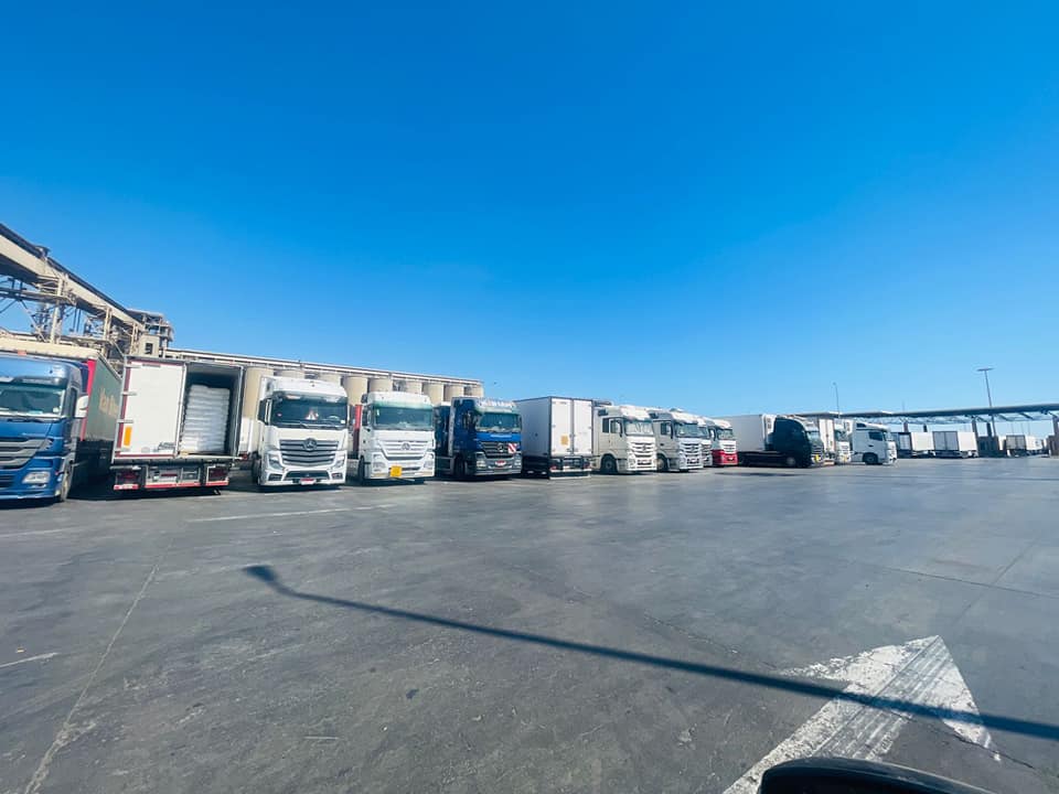 النقل 822 رحلة على خطوط السكك الحديدية في أول أيام عيد الفطر