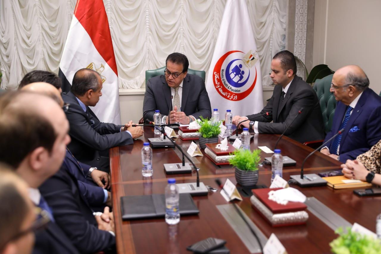 وزير الصحة يشهد توقيع اتفاقية تعاون مع جهاز التمثيل التجاري