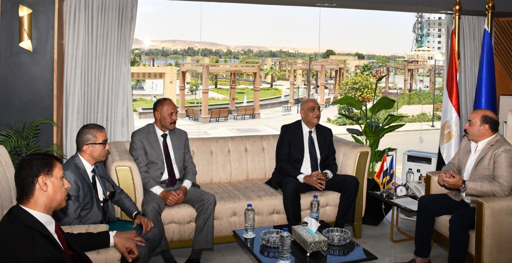 تنمية المشروعات يتوسع في تمويل المشروعات الصناعية لأسوان