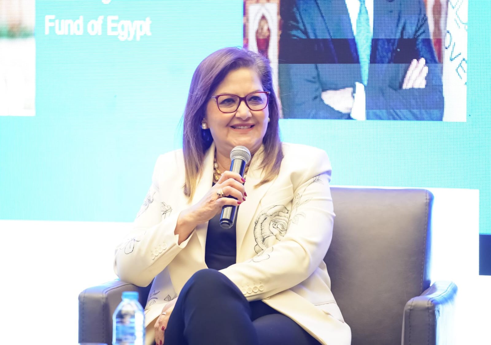 وزيرة التخطيط تشارك بندوة مجموعة بورصة لندن