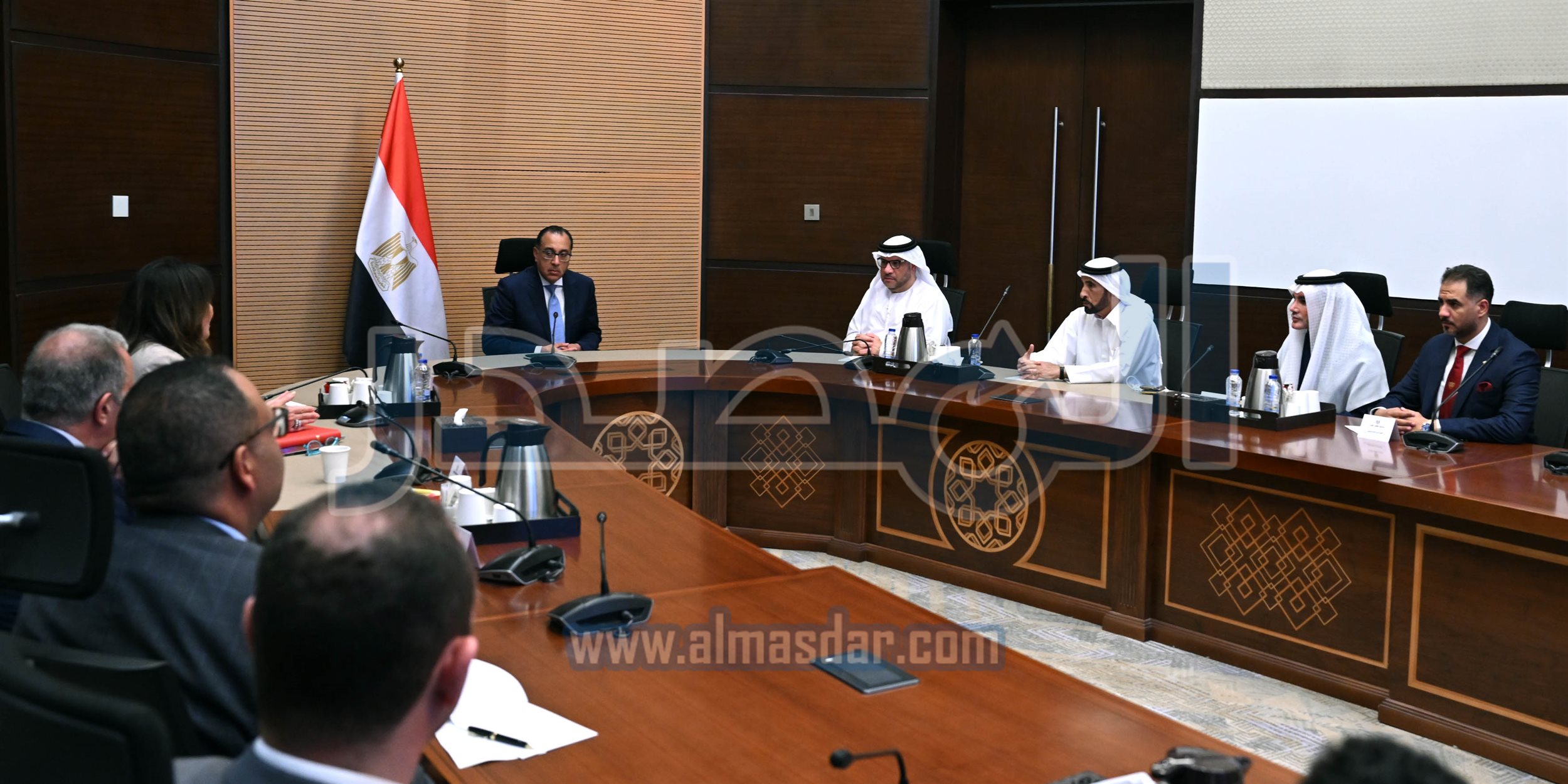 مدبولي في اجتماع مع مدير الديوان الأميري لإمارة الفجيرة