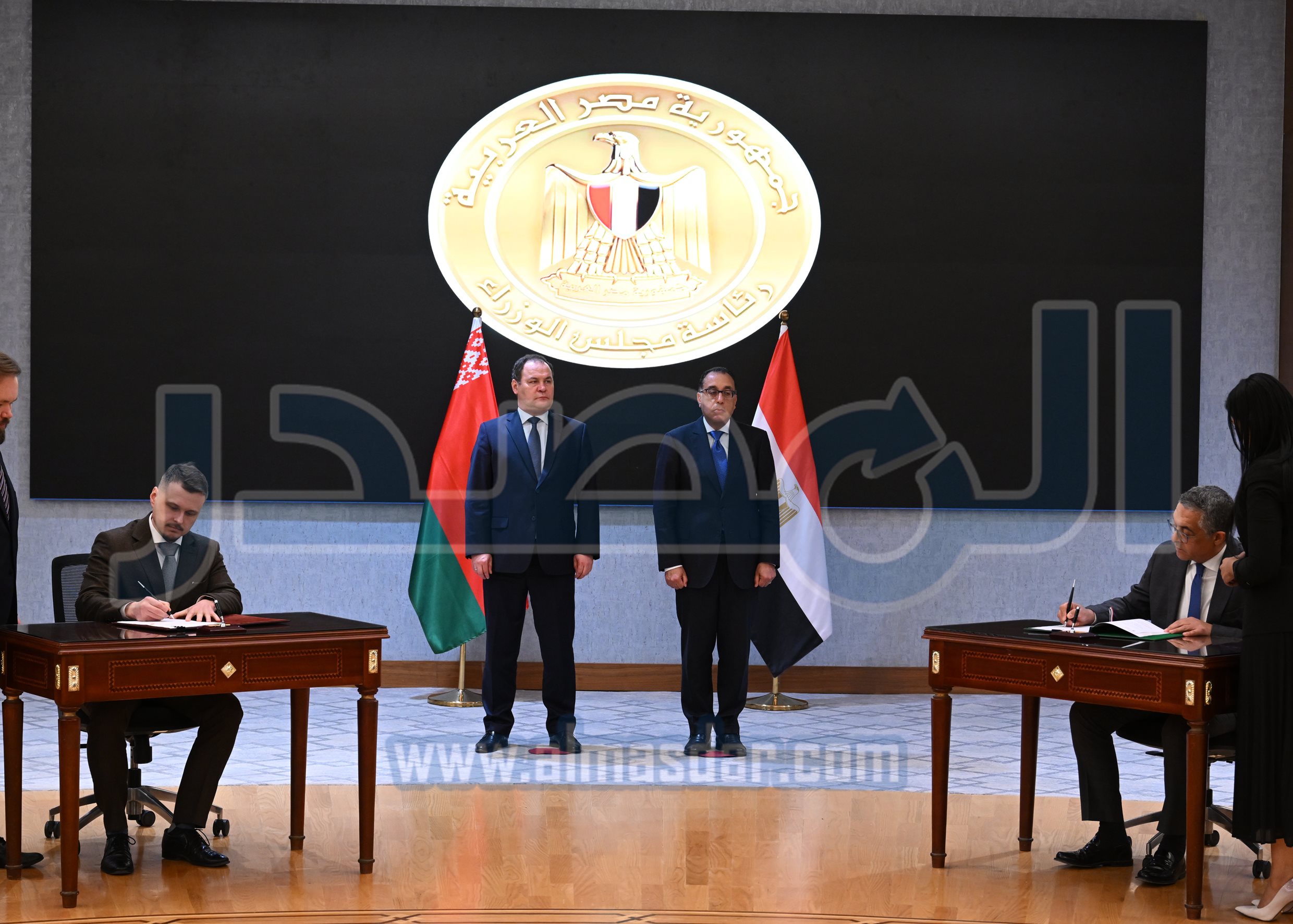 رئيس الوزراء ونظيره البيلاروسي يشهدان توقيع 3 مذكرات تفاهم