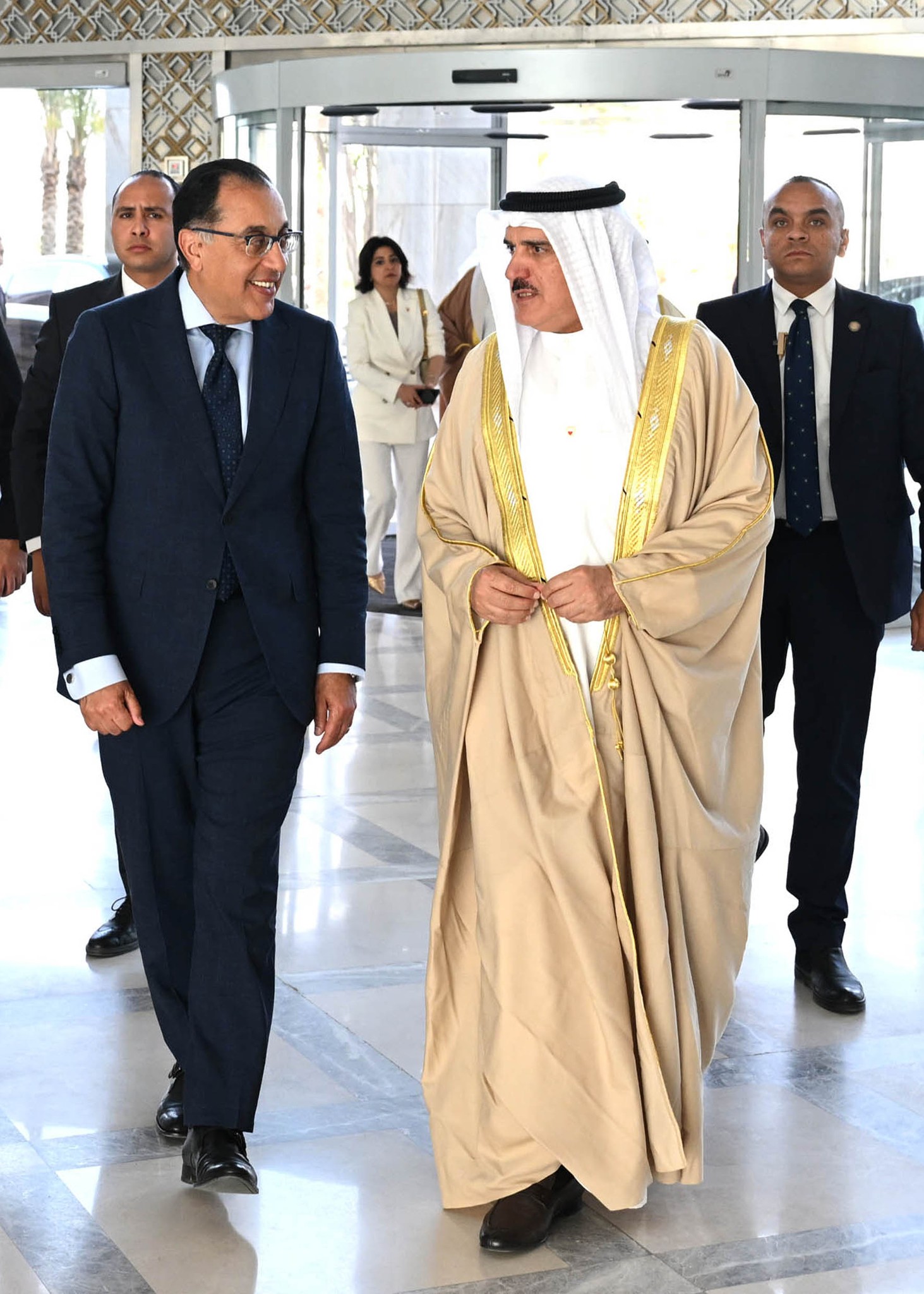 رئيس الوزراء يستقبل رئيس مجلس النواب البحريني