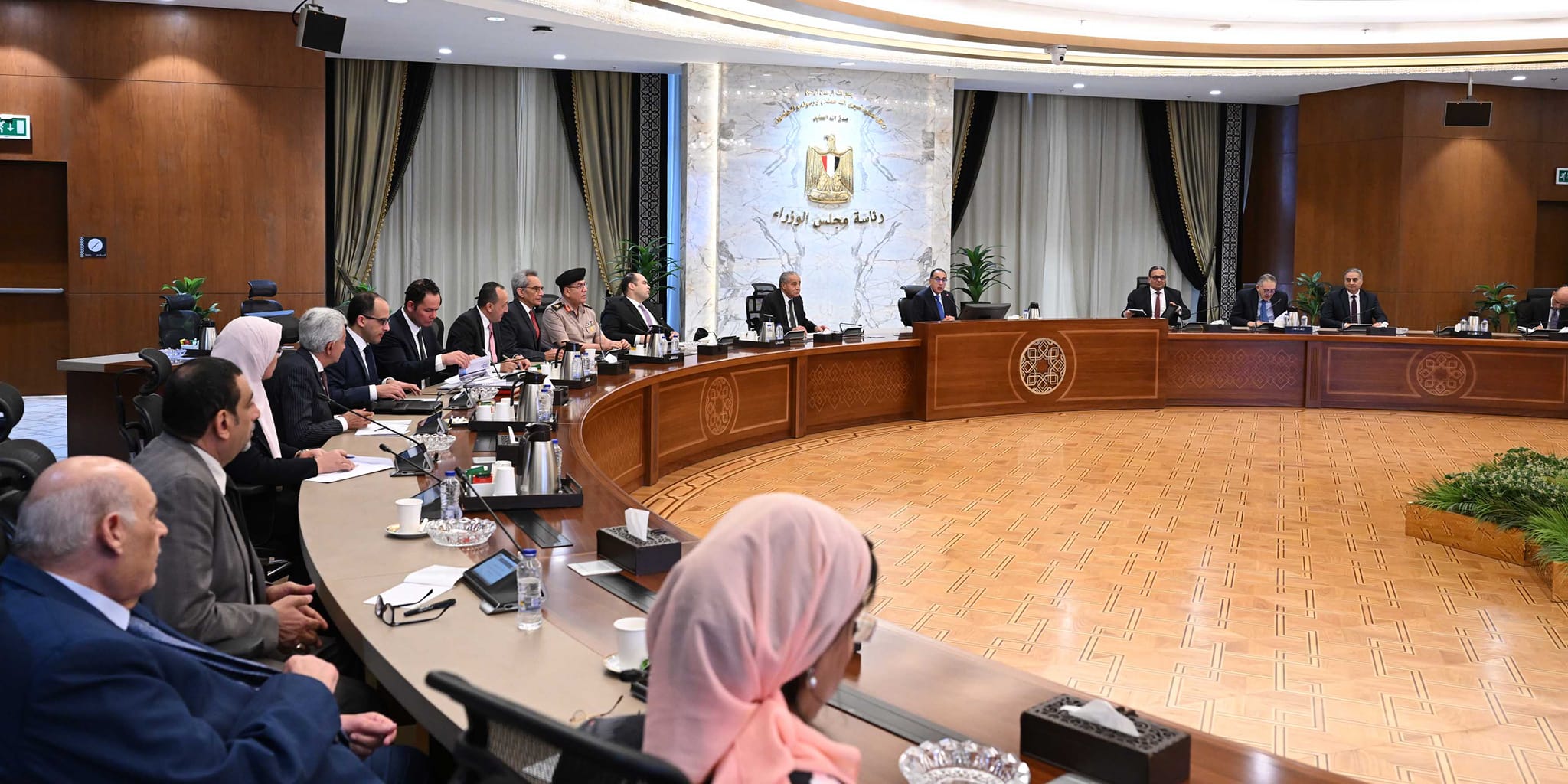 اجتماع رئيس الوزراء