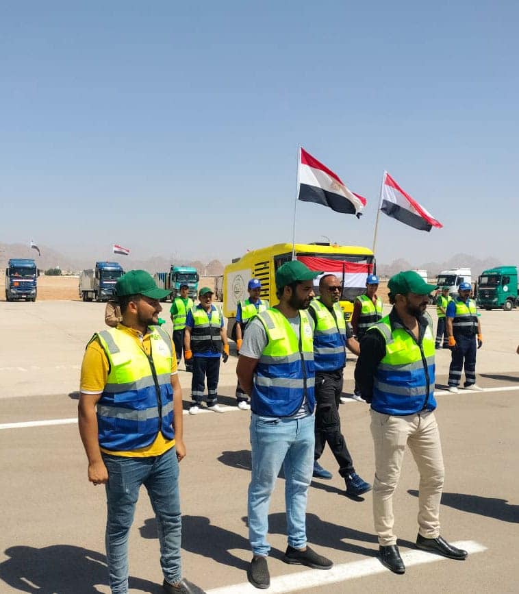 رئيس الوزراء يزور مشروع