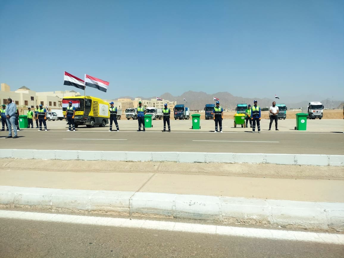 رئيس الوزراء يزور مشروع