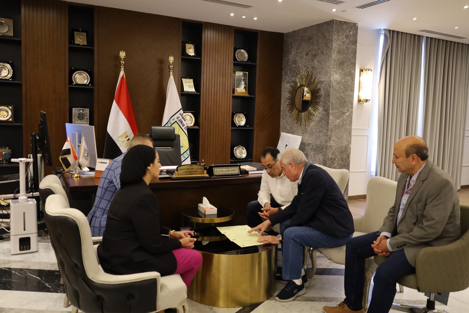 مدبولي يتفقد عددًا من المشروعات التنموية والخدمية بشرم الشيخ