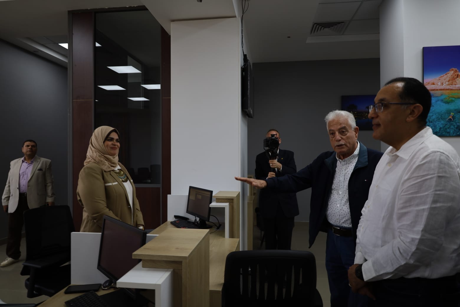 مدبولي يتفقد عددًا من المشروعات التنموية والخدمية بشرم الشيخ