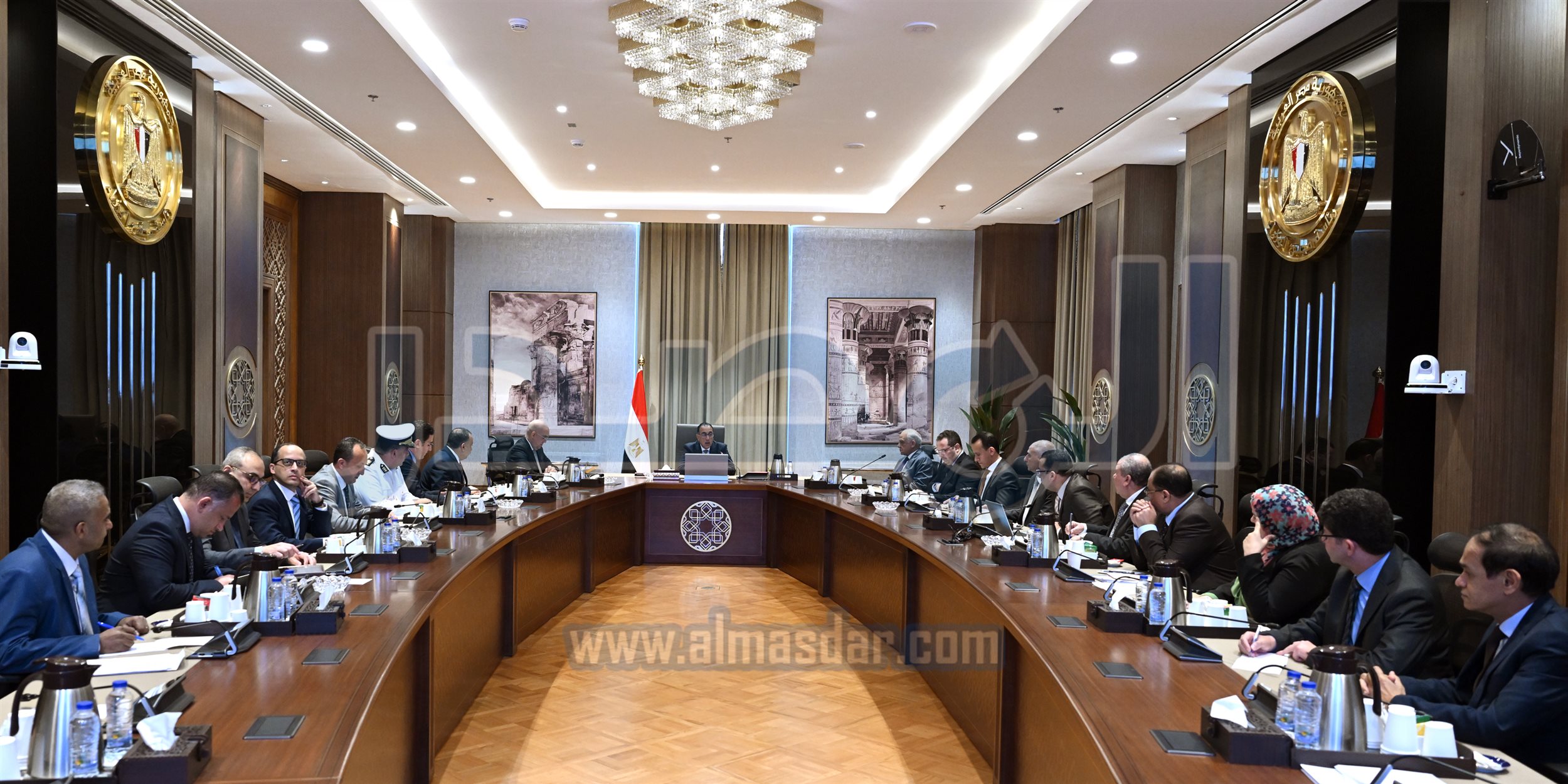 مدبولي يتابع الموقف التنفيذي للأعمال بالتجمع العمراني الجديد