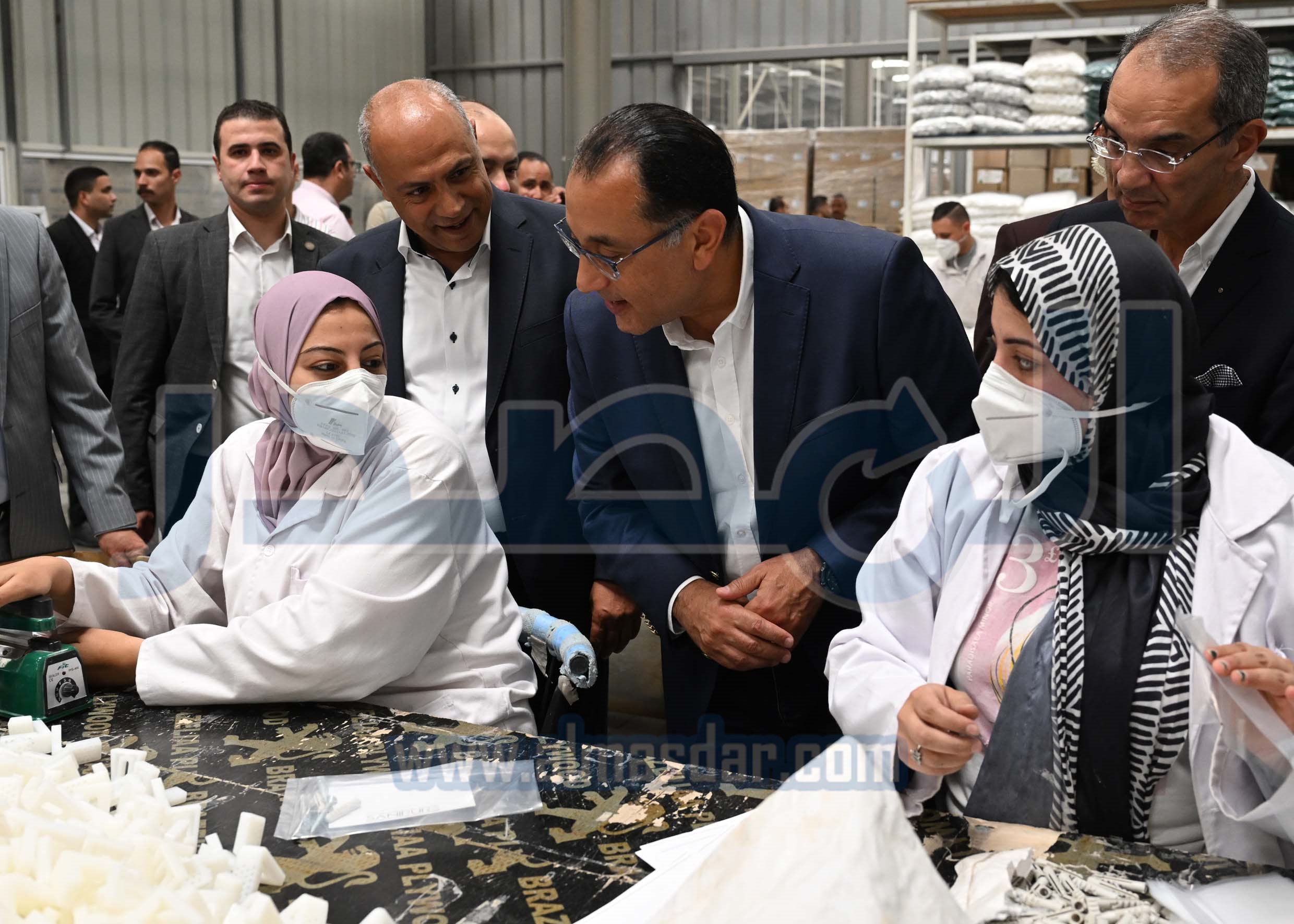 مدبولي يبدأ جولته اليوم بتفقد مصنع شركة