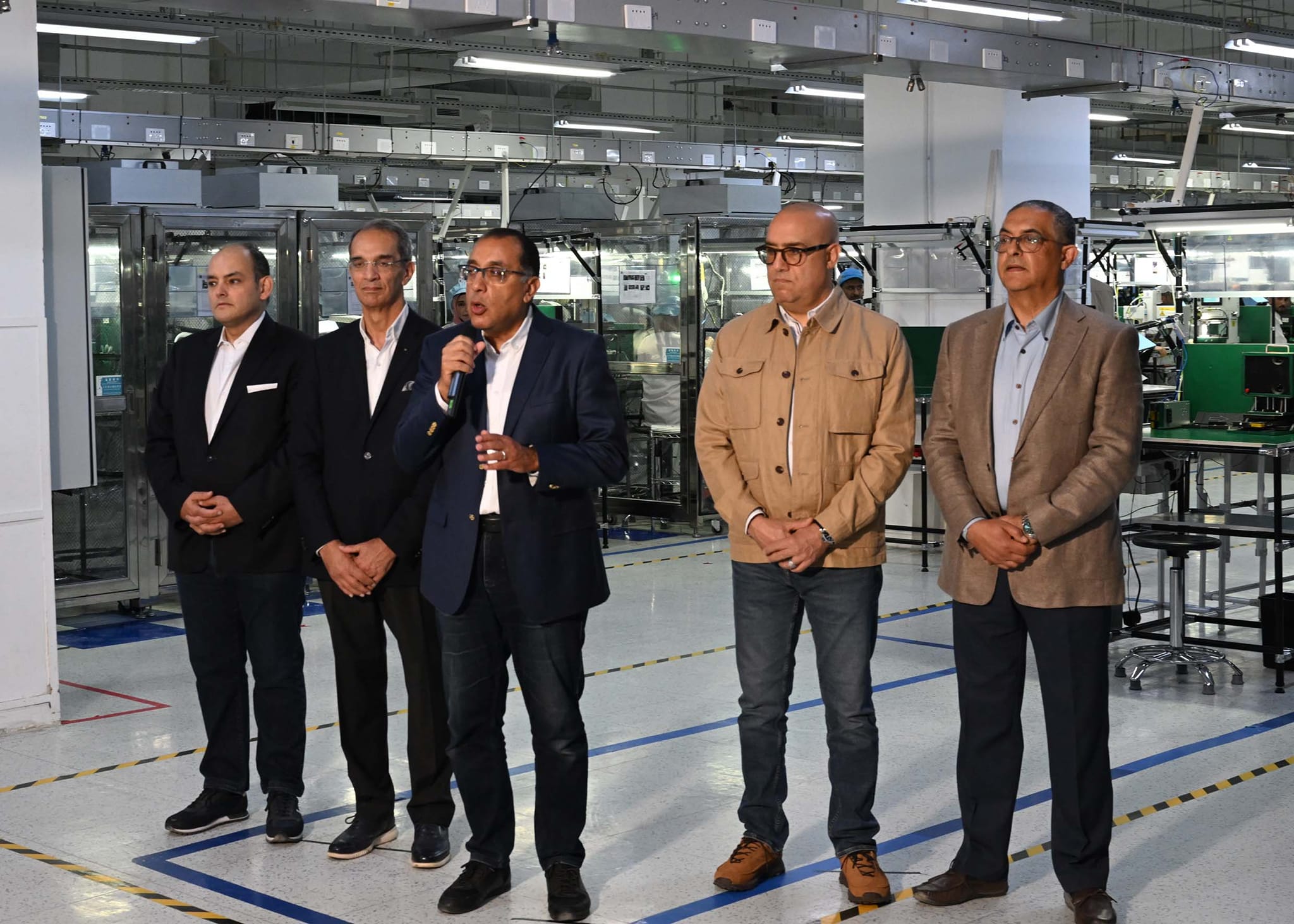 رئيس الوزراء في جولته اليوم بمصانع بالعاشر من رمضان