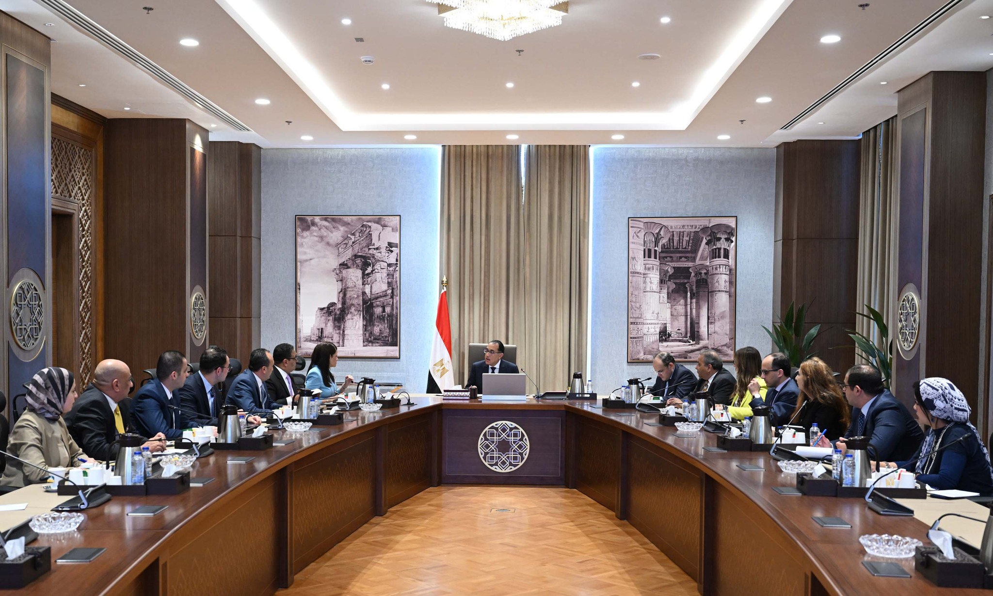 رئيس الوزراء يتابع استعدادات مؤتمر الاستثمار مع الاتحاد الأوروبى