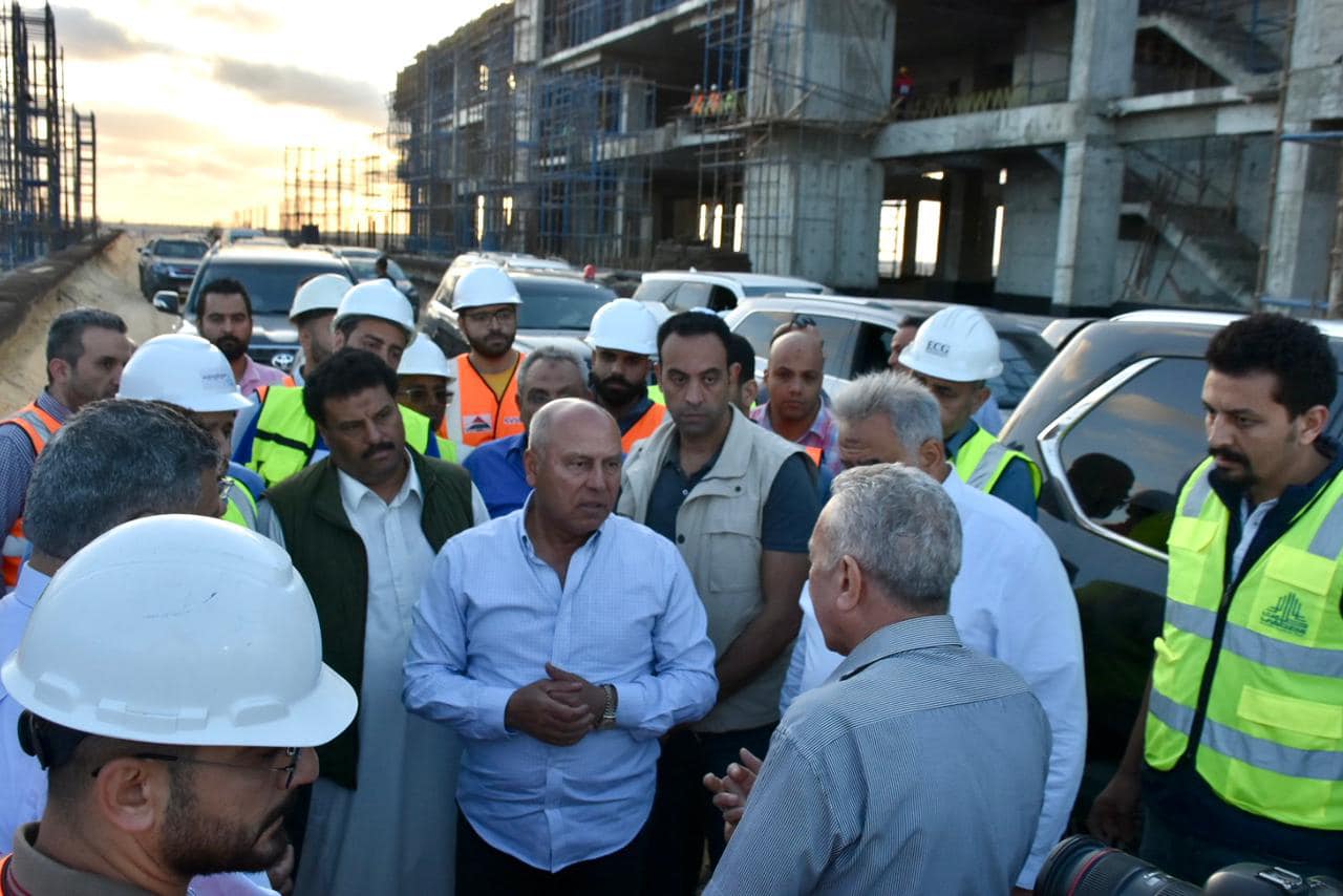 وزير النقل يتابع مشروع الخط الأول من شبكة القطار الكهربائي