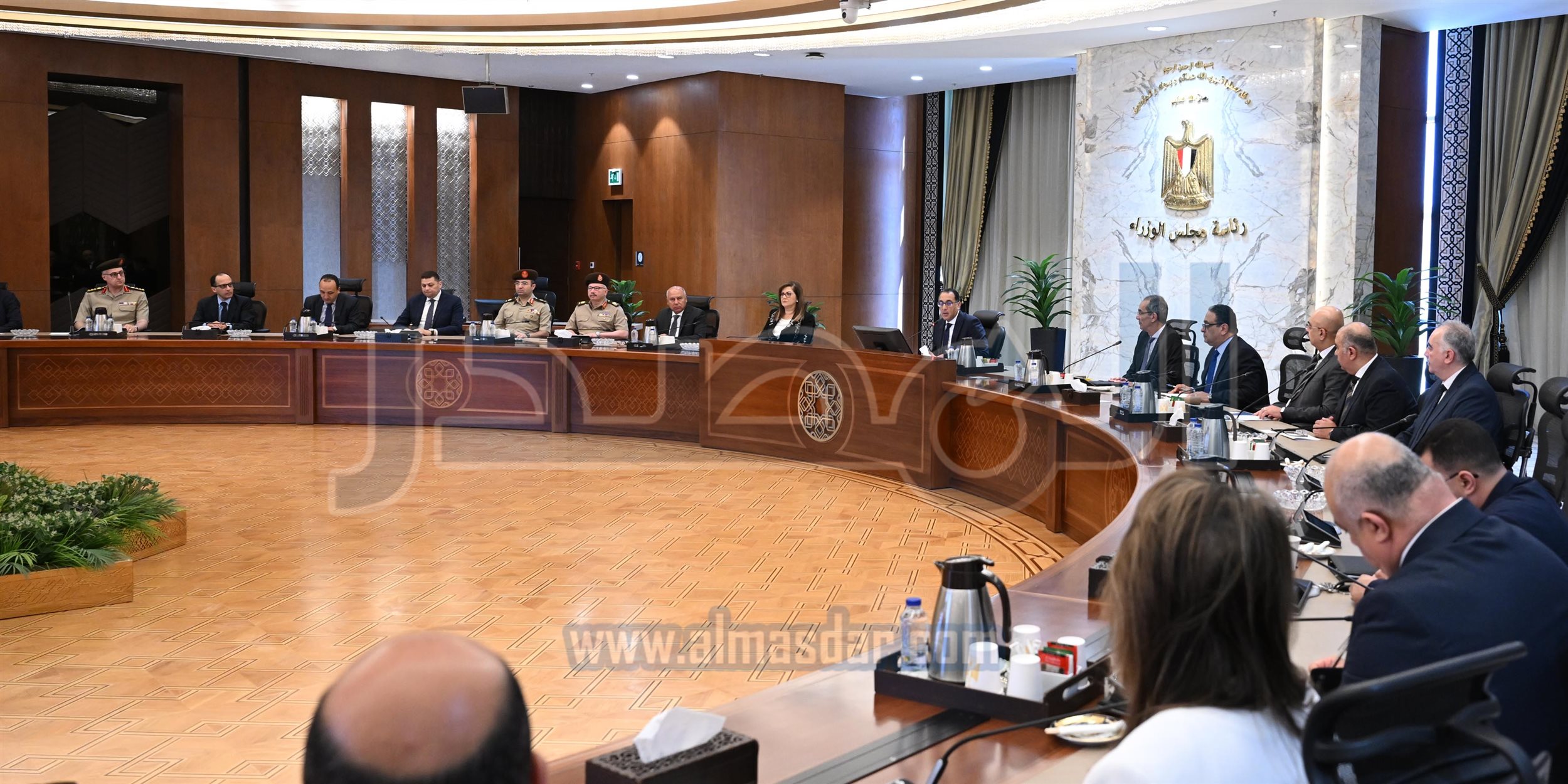 رئيس الوزراء يتابع الموقف التنفيذي لمنظومة النقل الذكي