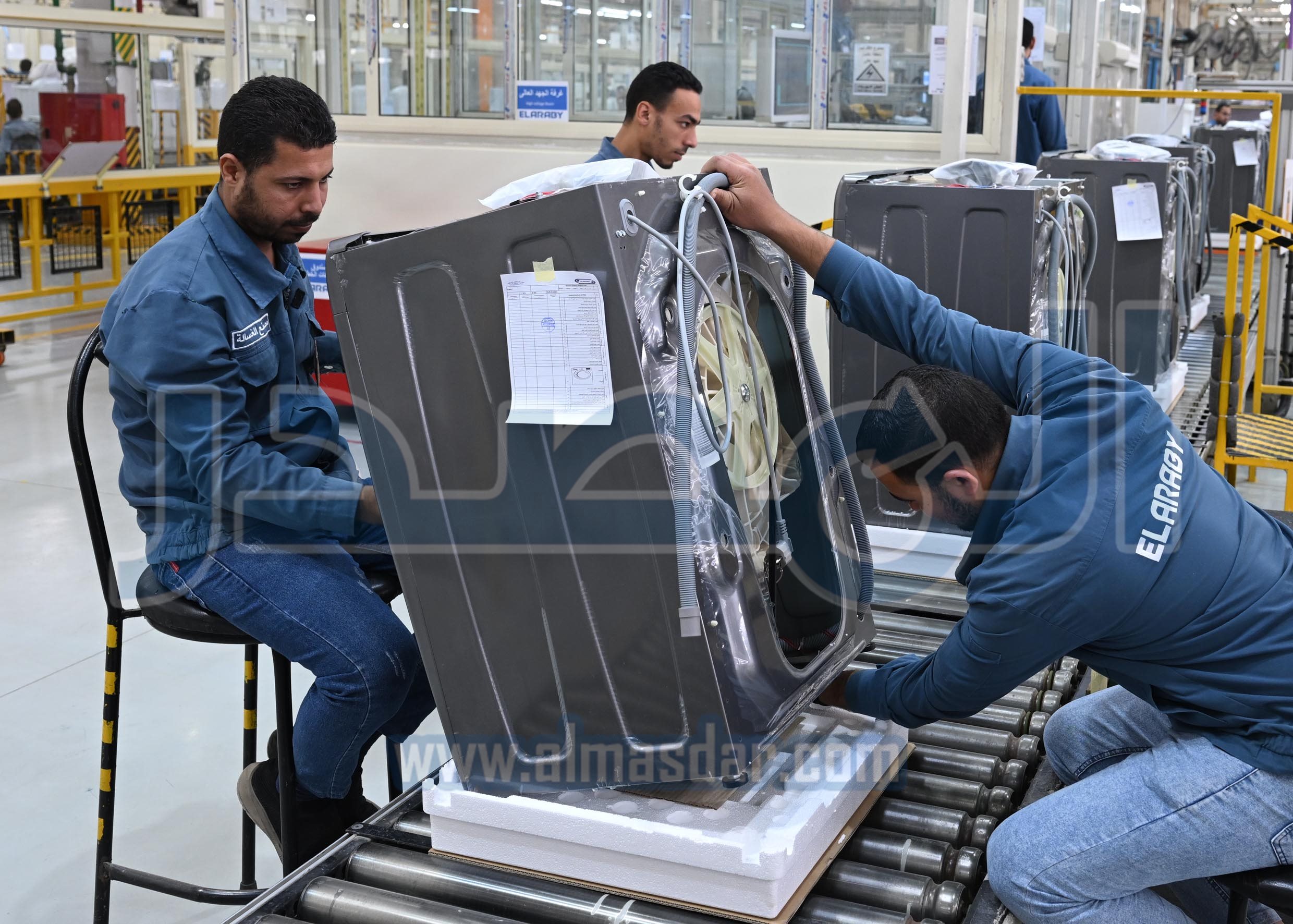 رئيس الوزراء يتفقد مشروعات صناعية وتكنولوجية فى بنى سويف