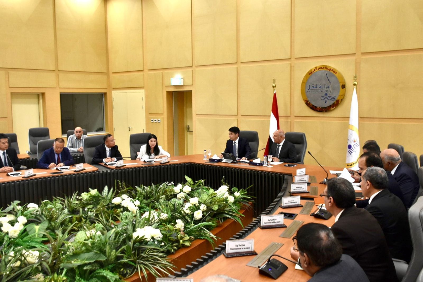 الوزير في اجتماع مع نائب وزير النقل بجمهورية الصين الشعبية