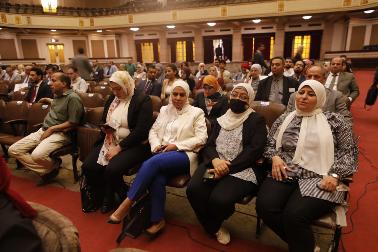 وزير المالية فى مؤتمر مركز المعلومات ودعم اتخاذ القرار بجامعة القاهرة